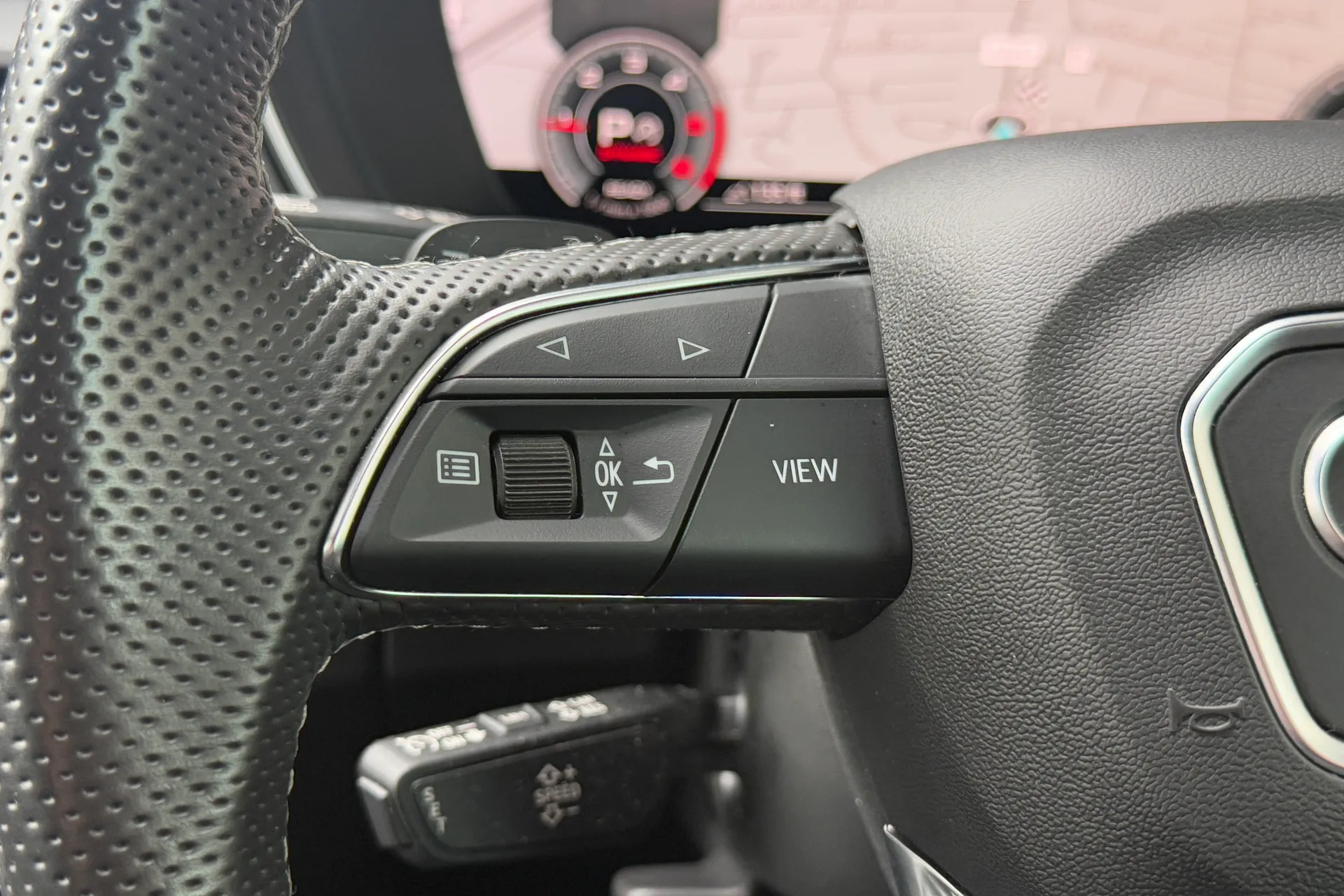 Audi Q5 thumbnail image number 13