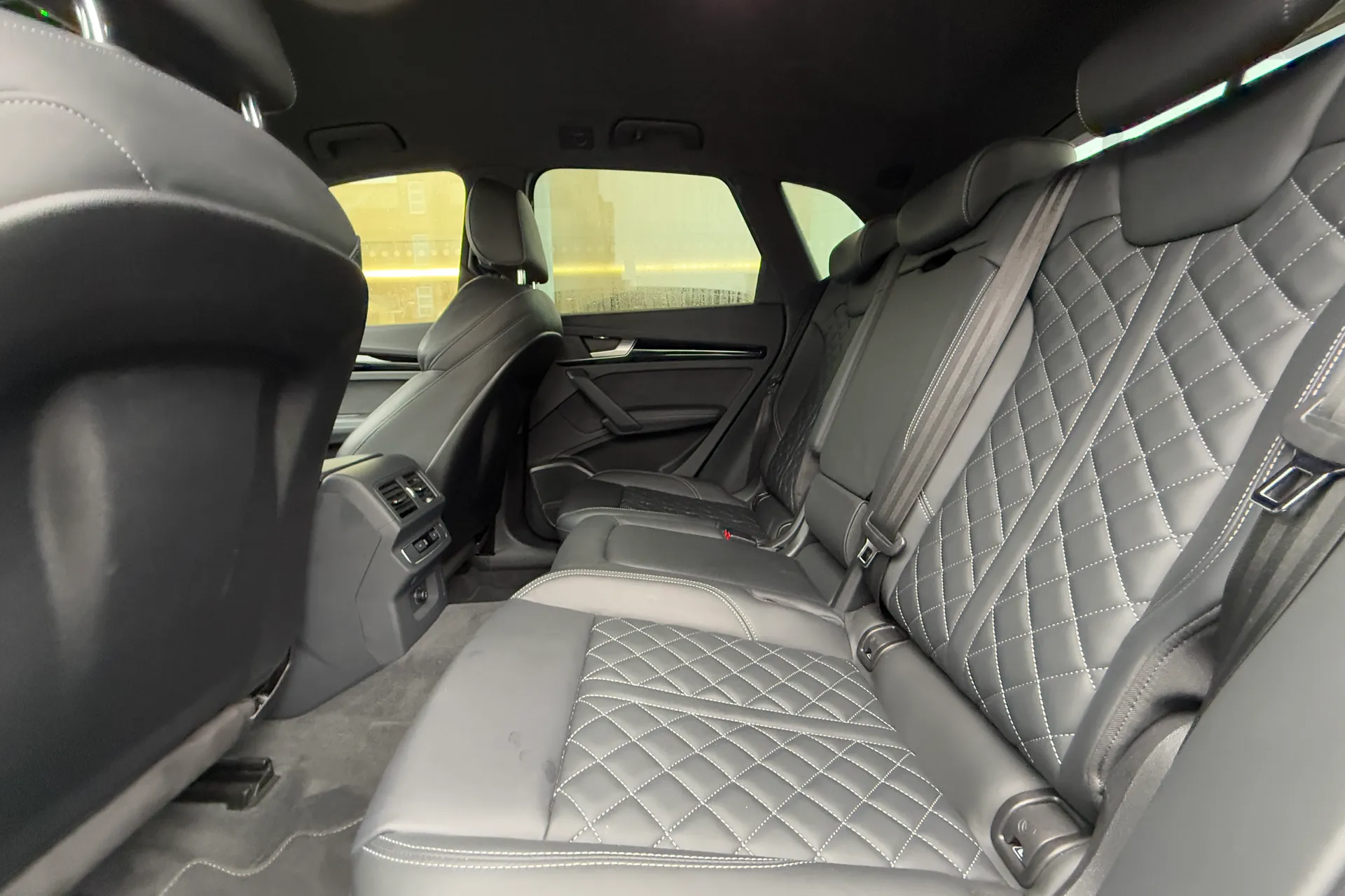 Audi Q5 thumbnail image number 44