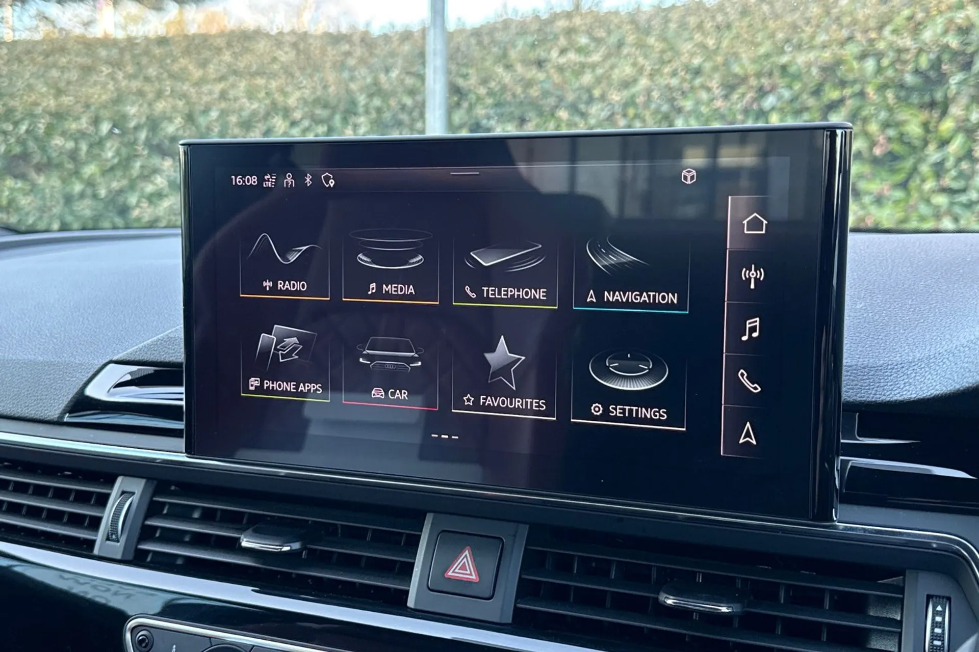 Audi A5 thumbnail image number 40