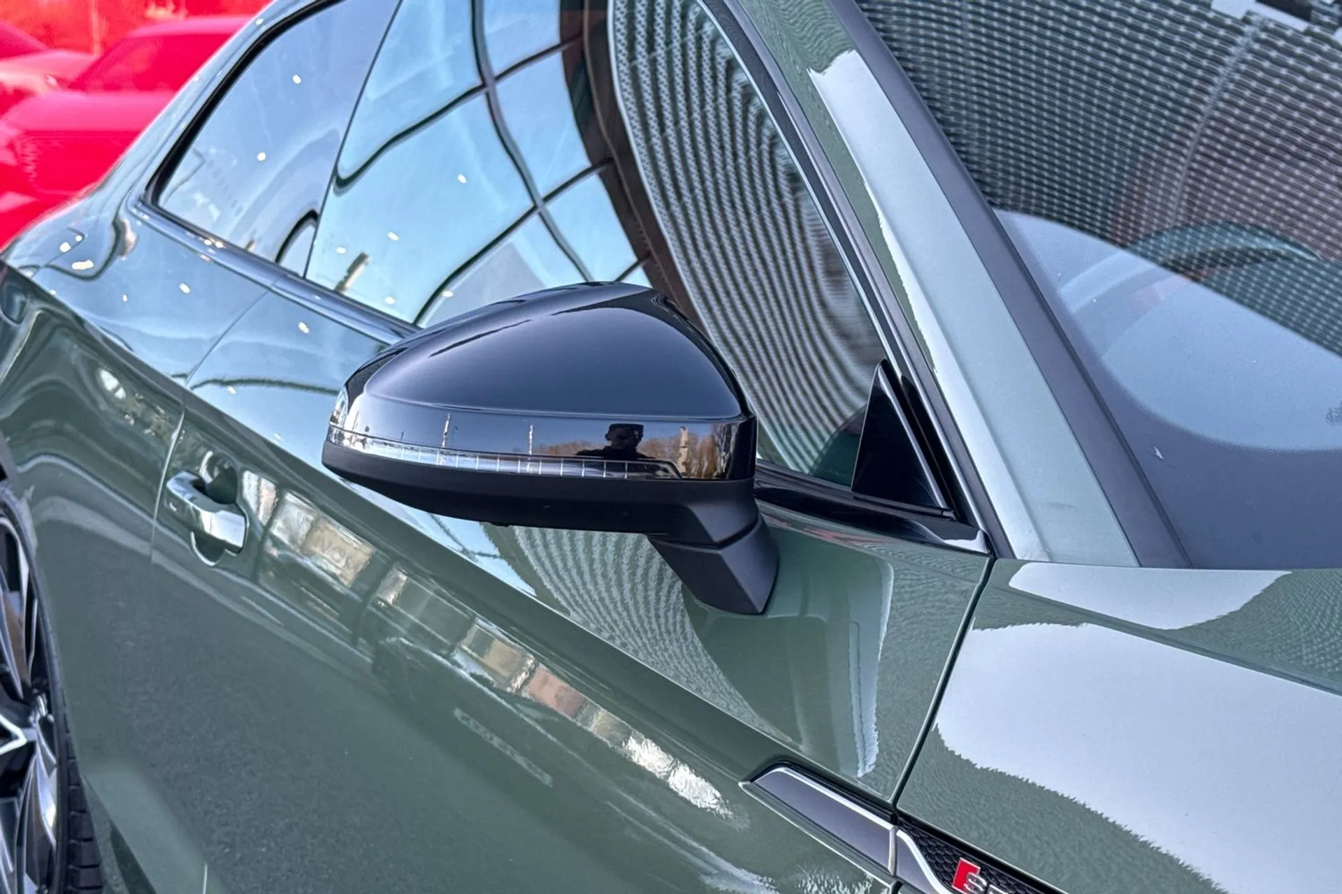 Audi A5 thumbnail image number 32