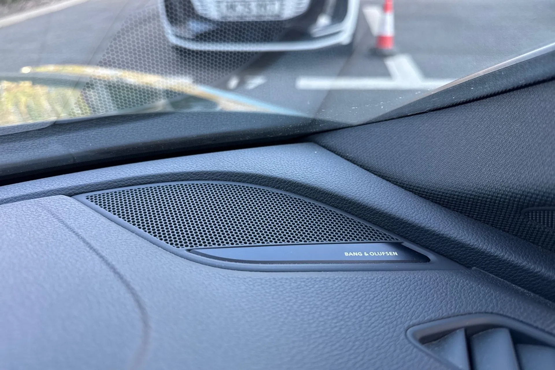 Audi A5 thumbnail image number 37