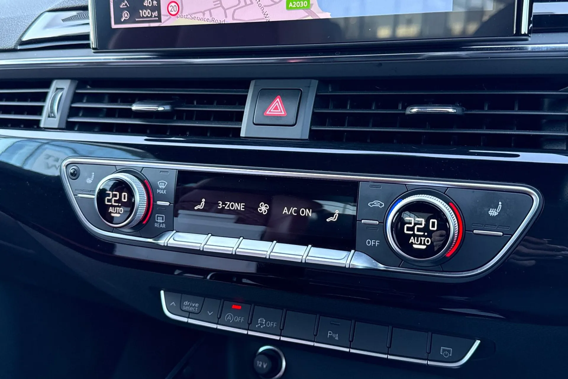 Audi A5 thumbnail image number 35