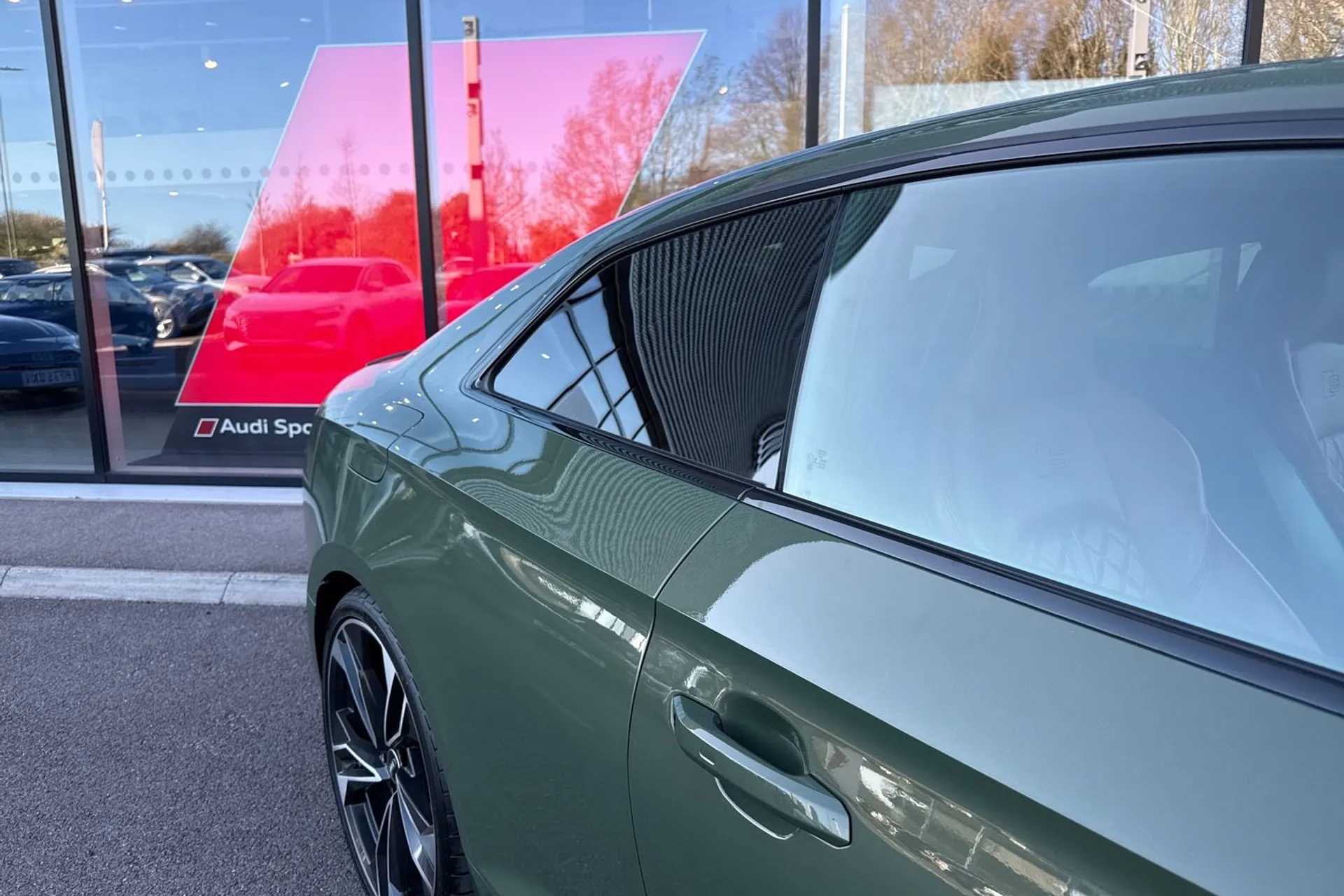 Audi A5 thumbnail image number 21