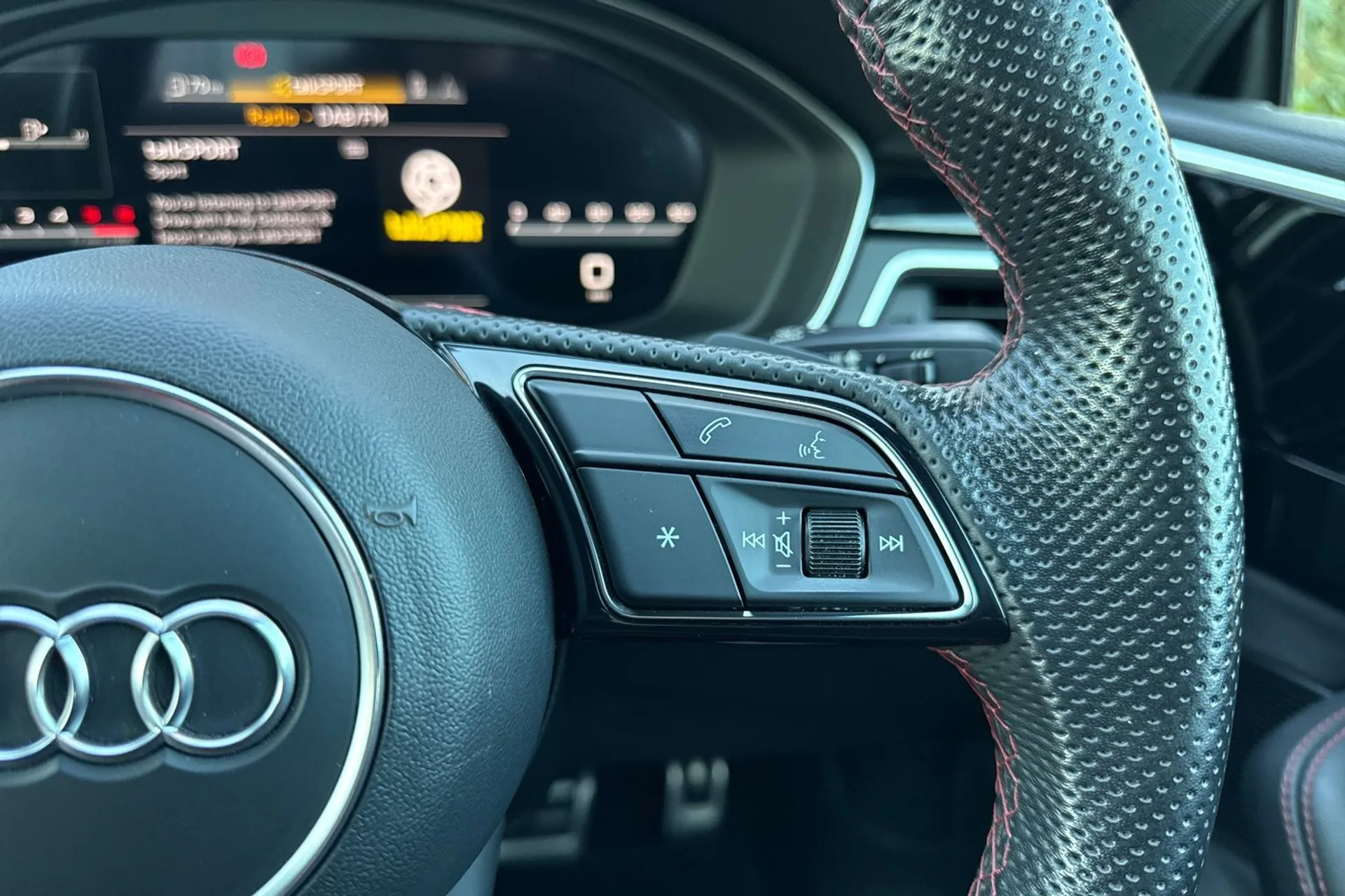 Audi A5 thumbnail image number 49