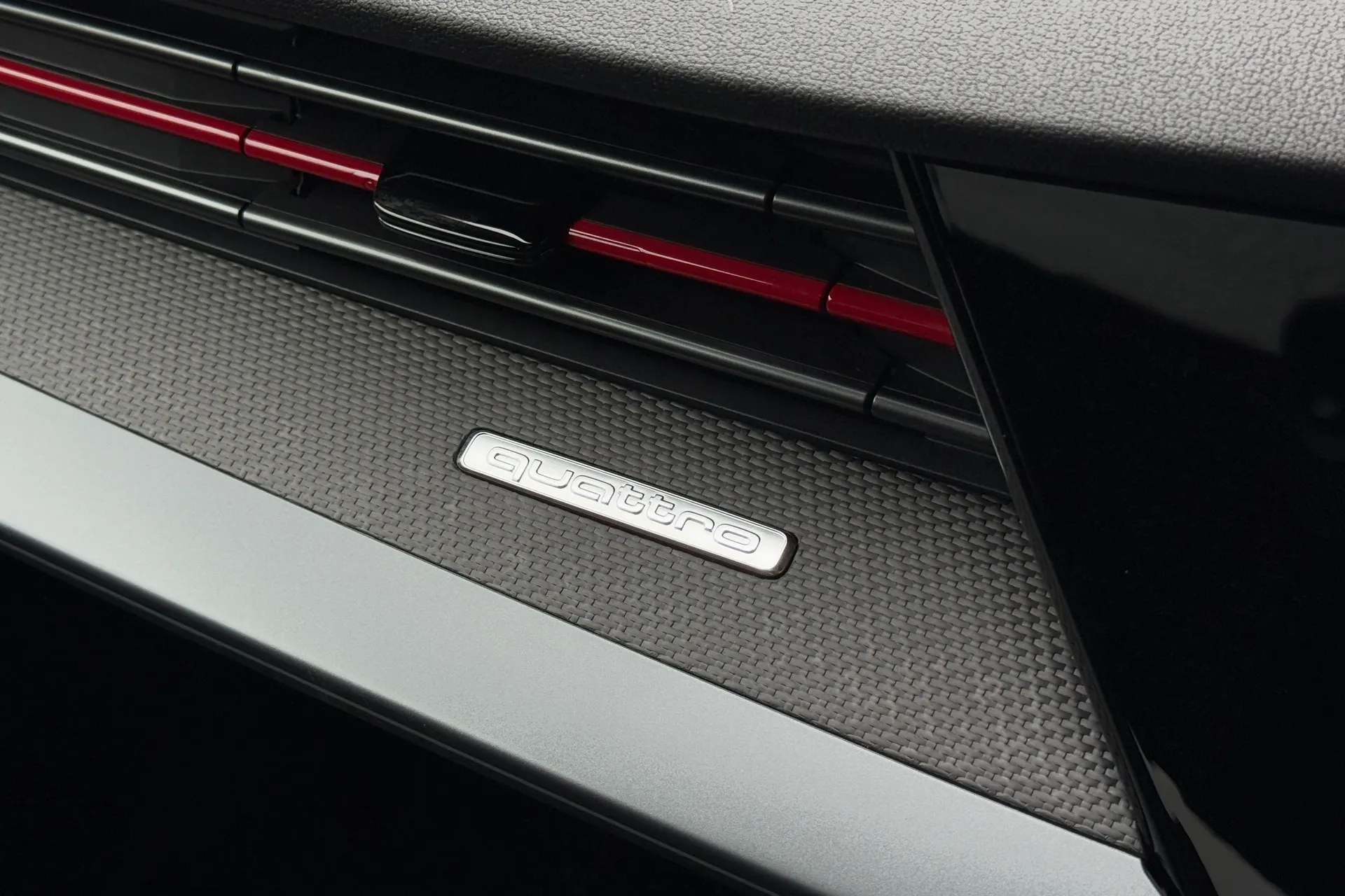 Audi RS3 thumbnail image number 26