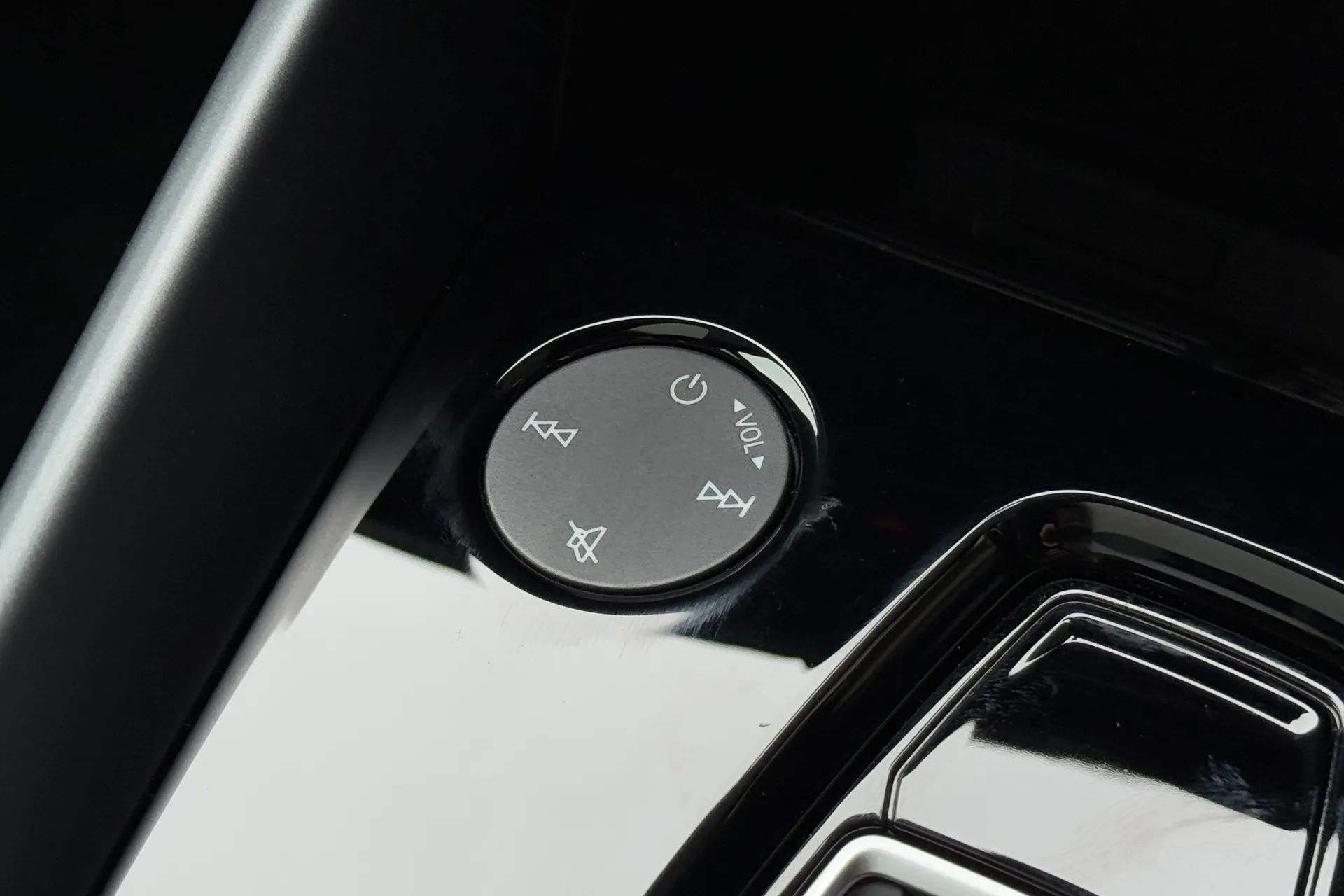 Audi RS3 thumbnail image number 28