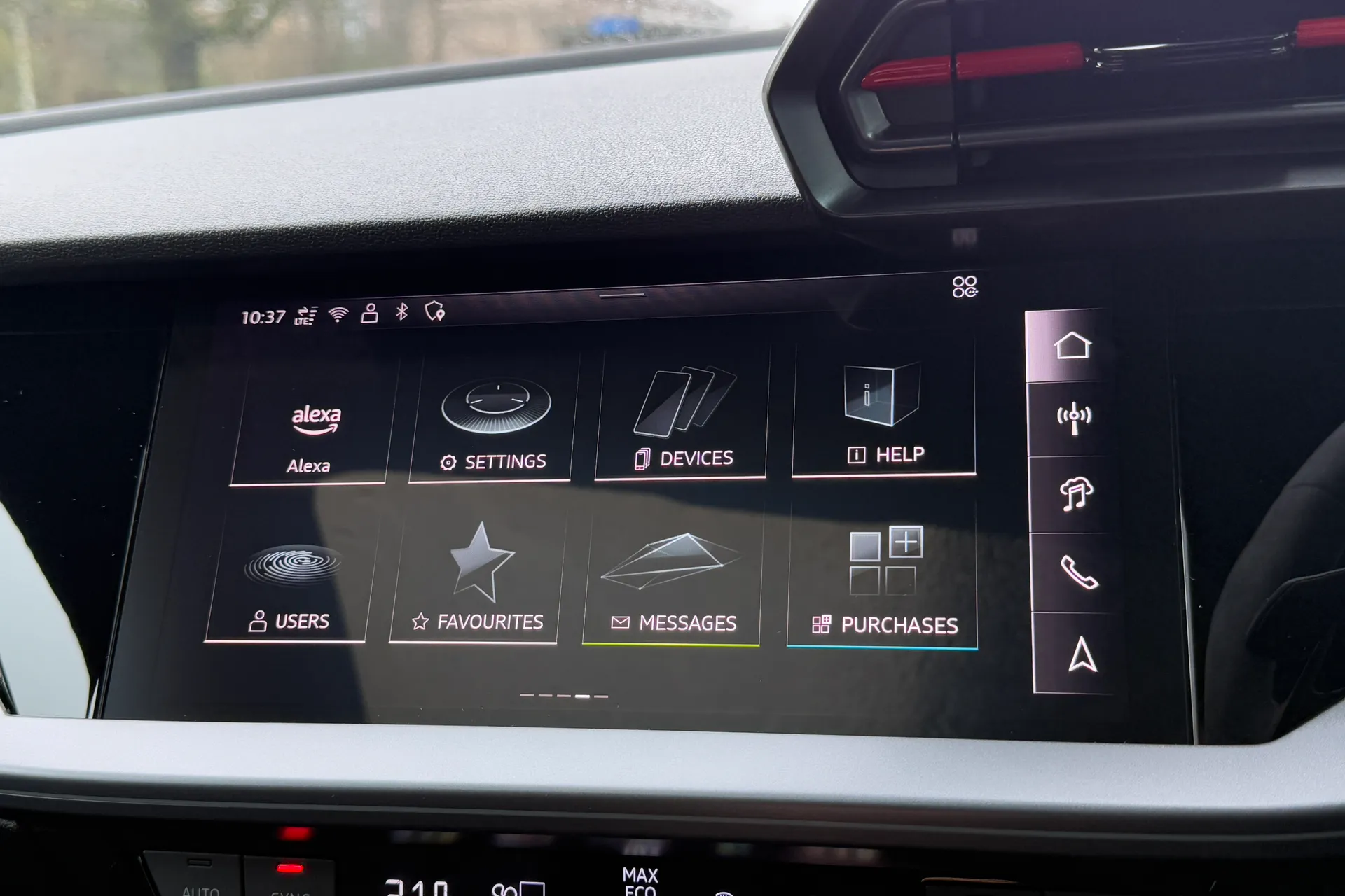 Audi RS3 thumbnail image number 24