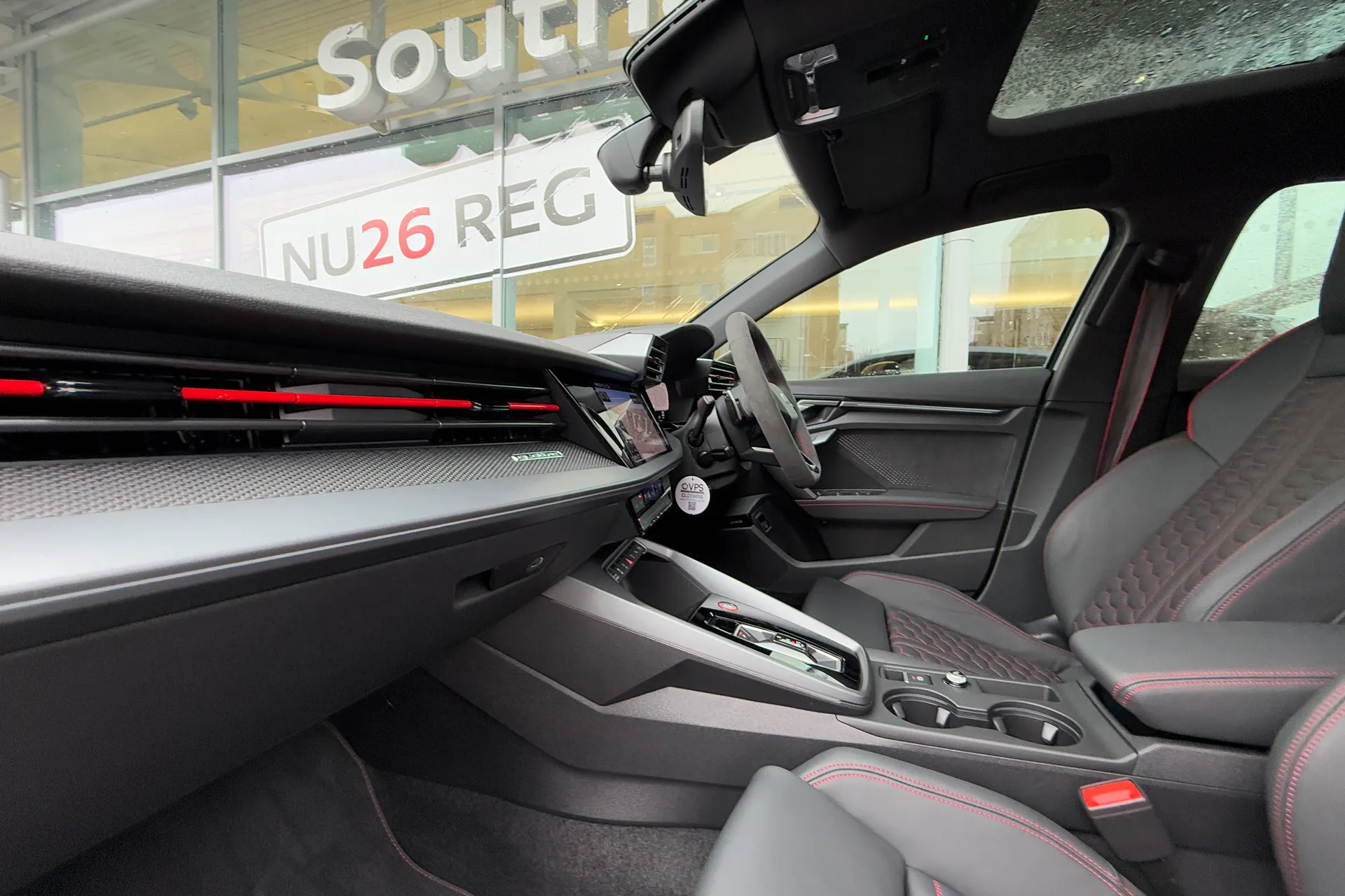 Audi RS3 thumbnail image number 10