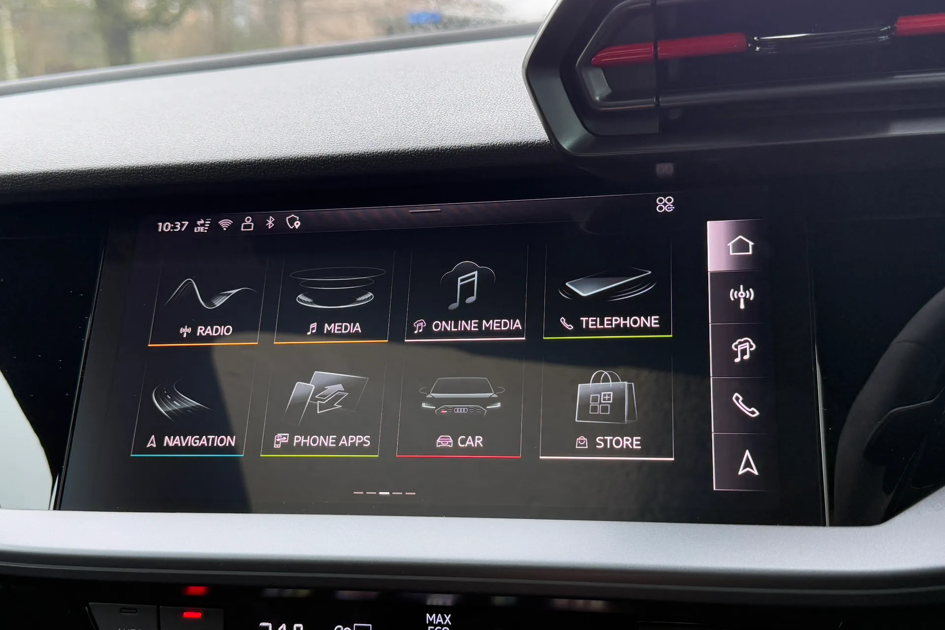 Audi RS3 thumbnail image number 23