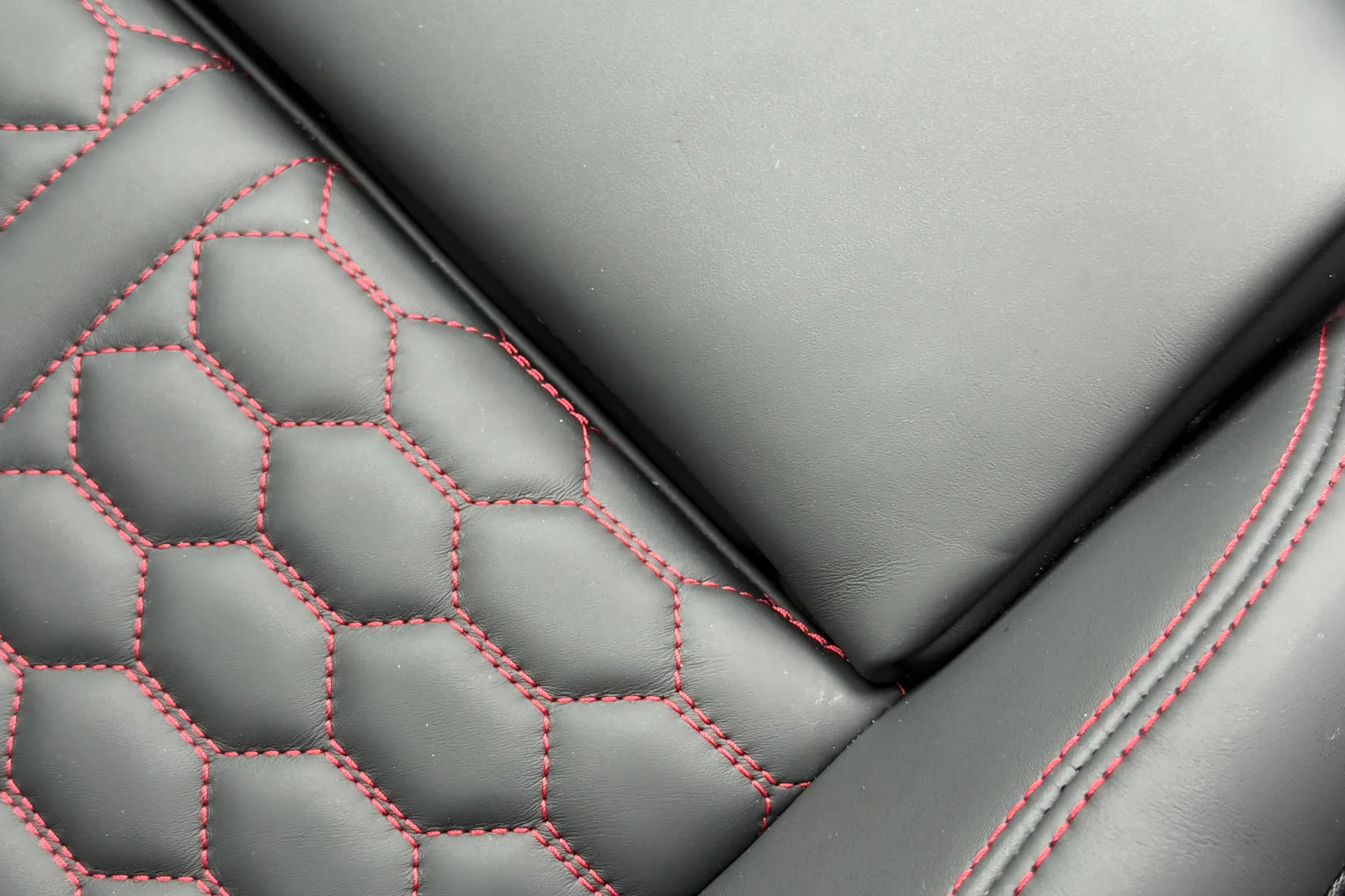 Audi RS3 thumbnail image number 30