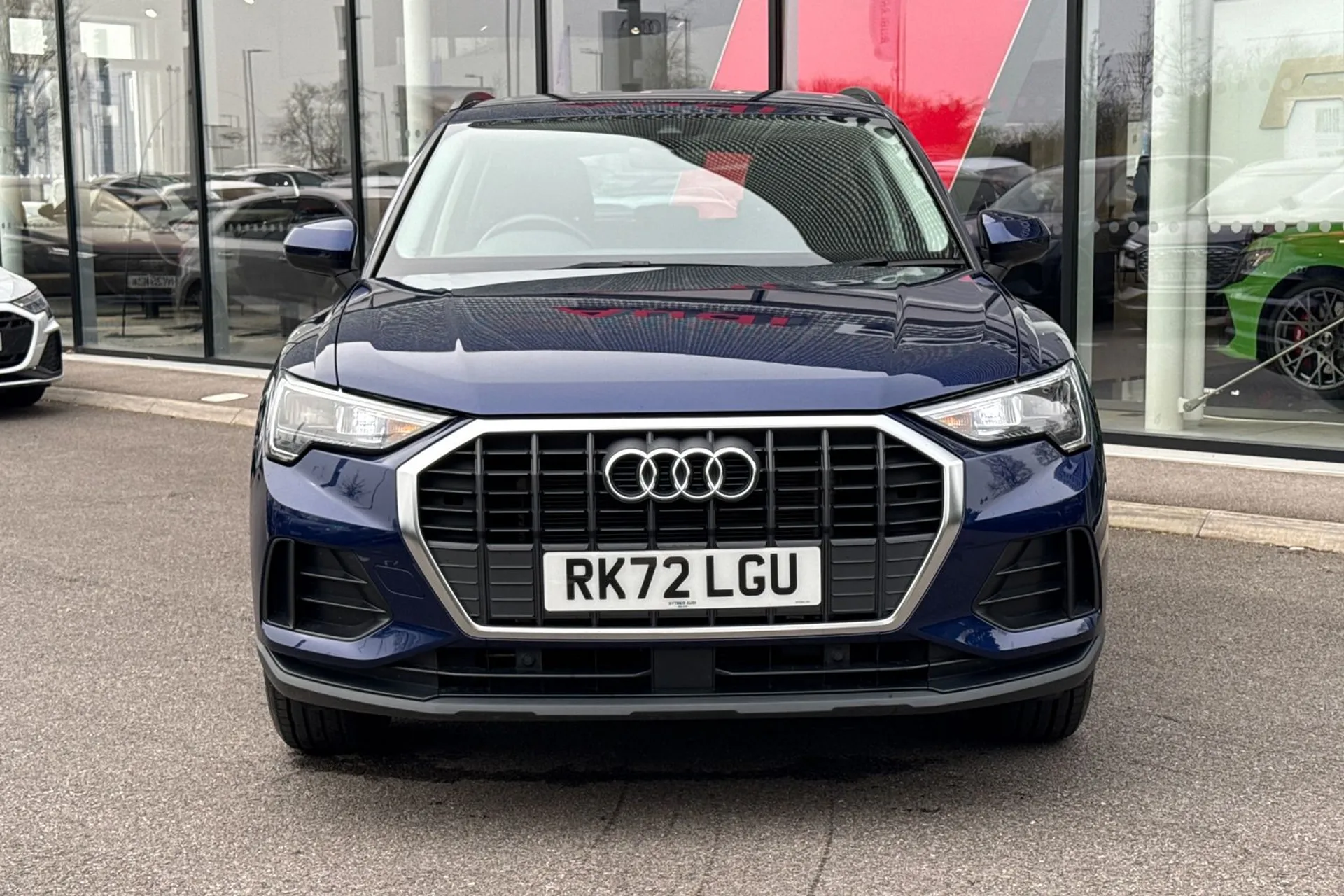 Audi Q3 thumbnail image number 21