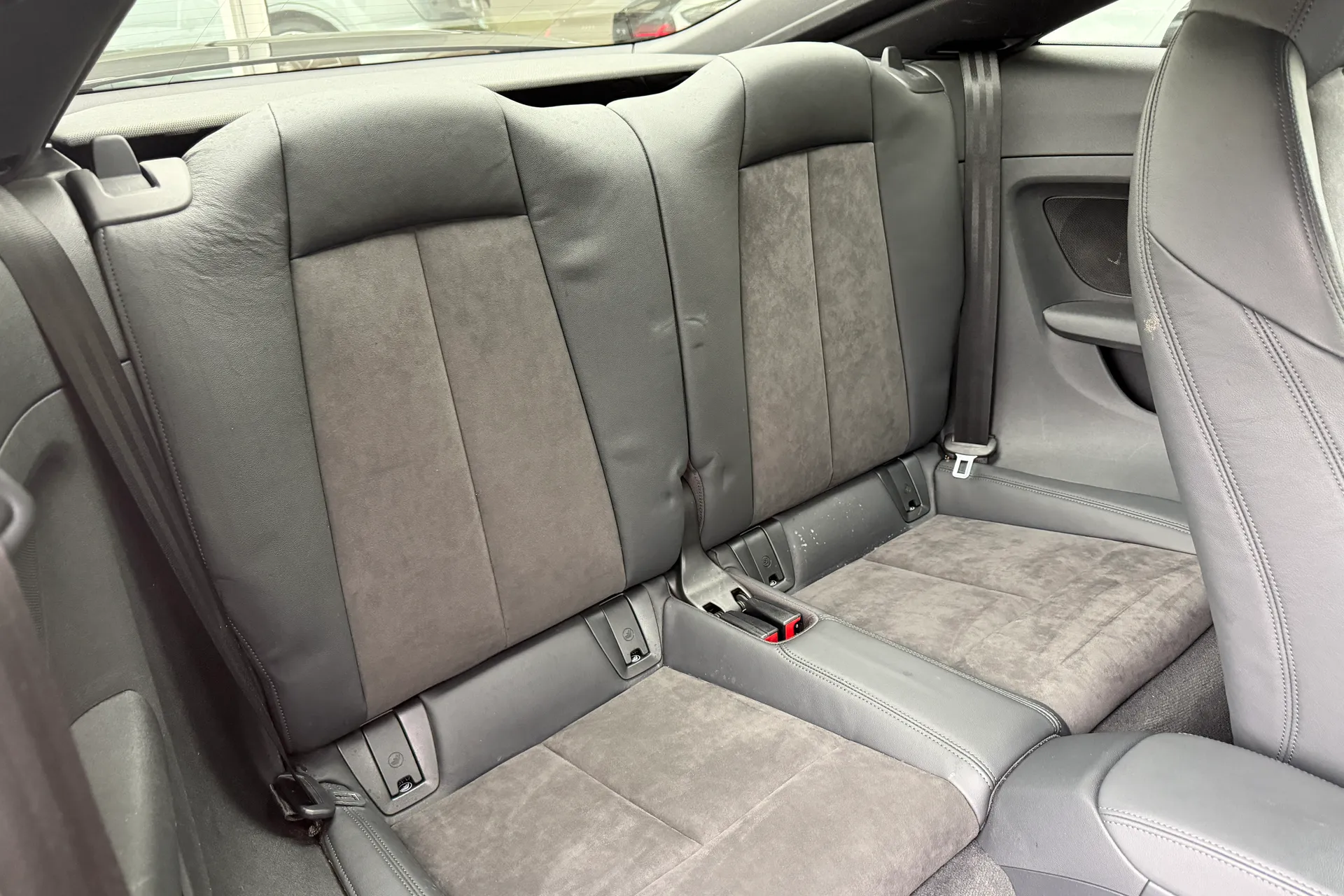 Audi TT thumbnail image number 23