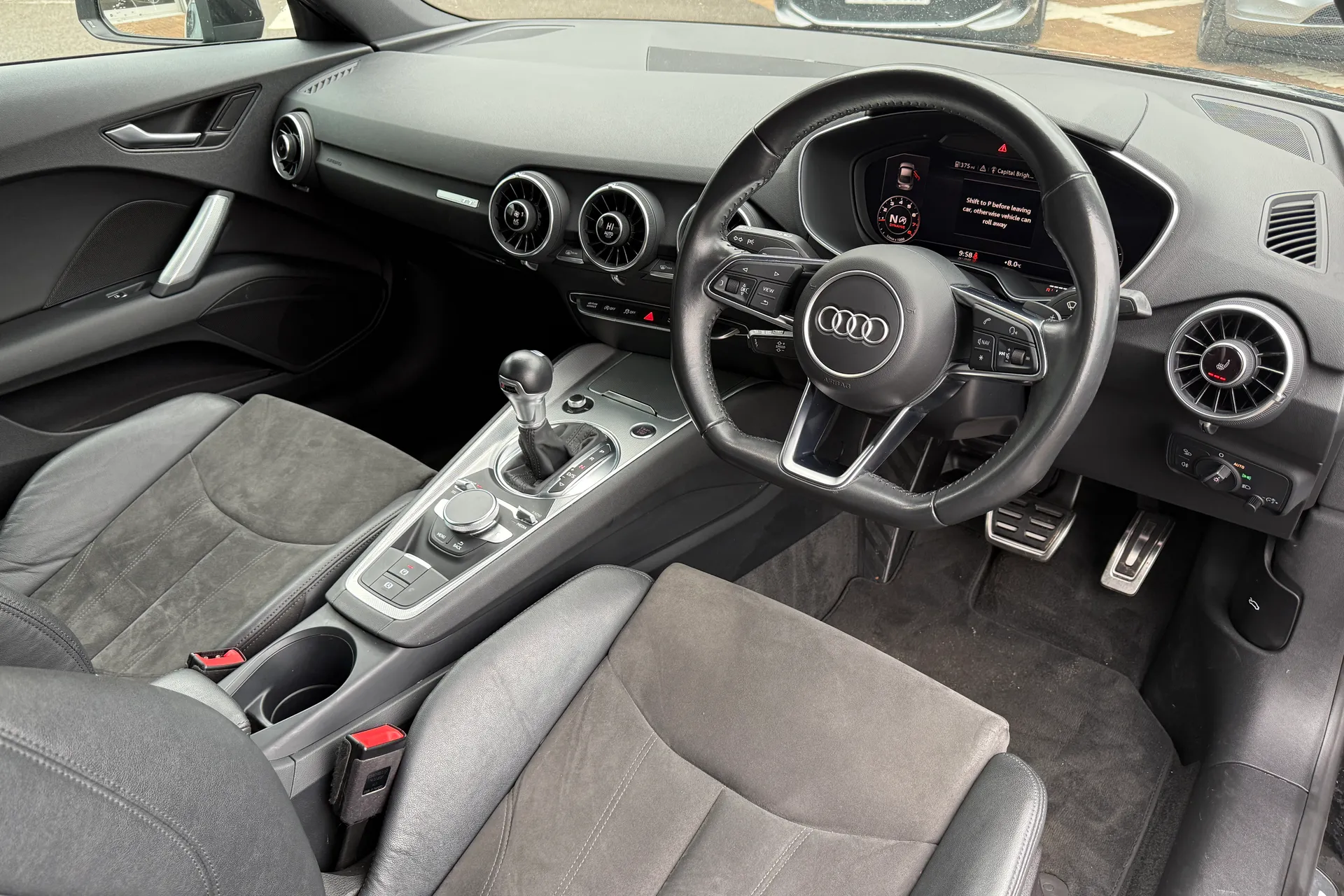 Audi TT thumbnail image number 20