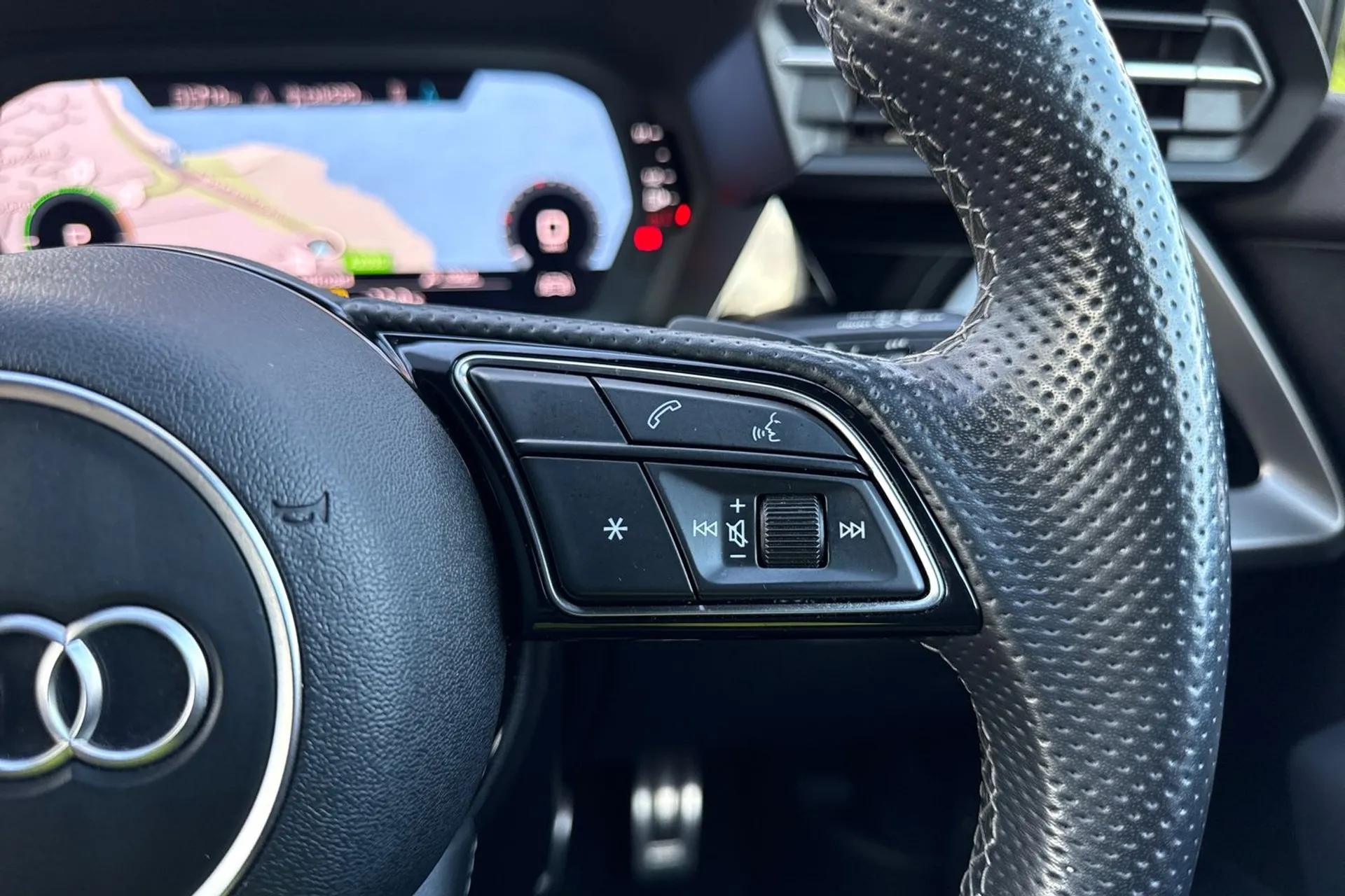 Audi A3 thumbnail image number 31