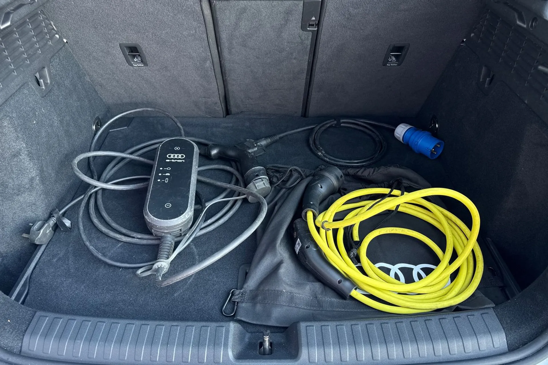 Audi A3 thumbnail image number 27