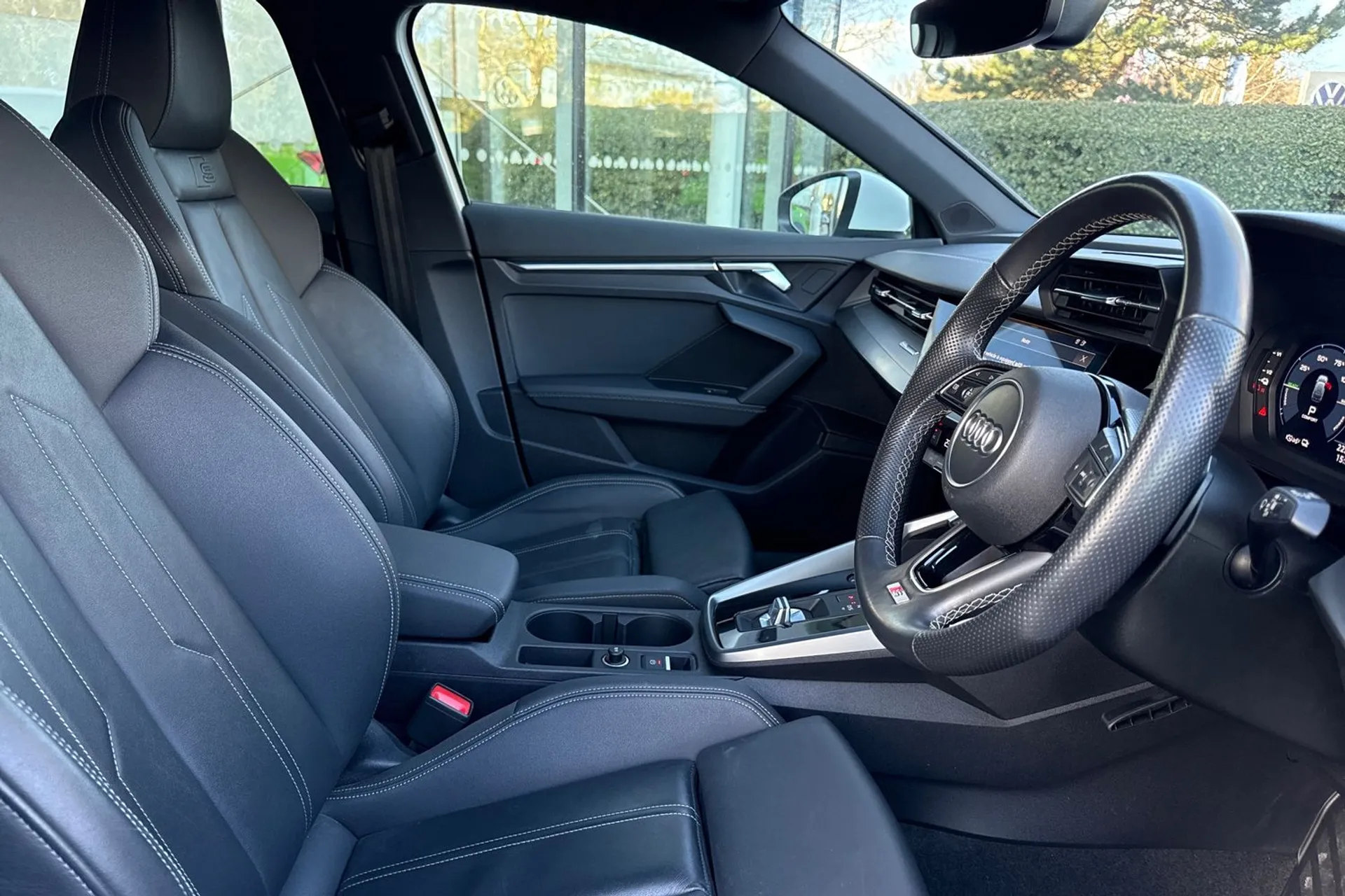 Audi A3 thumbnail image number 19