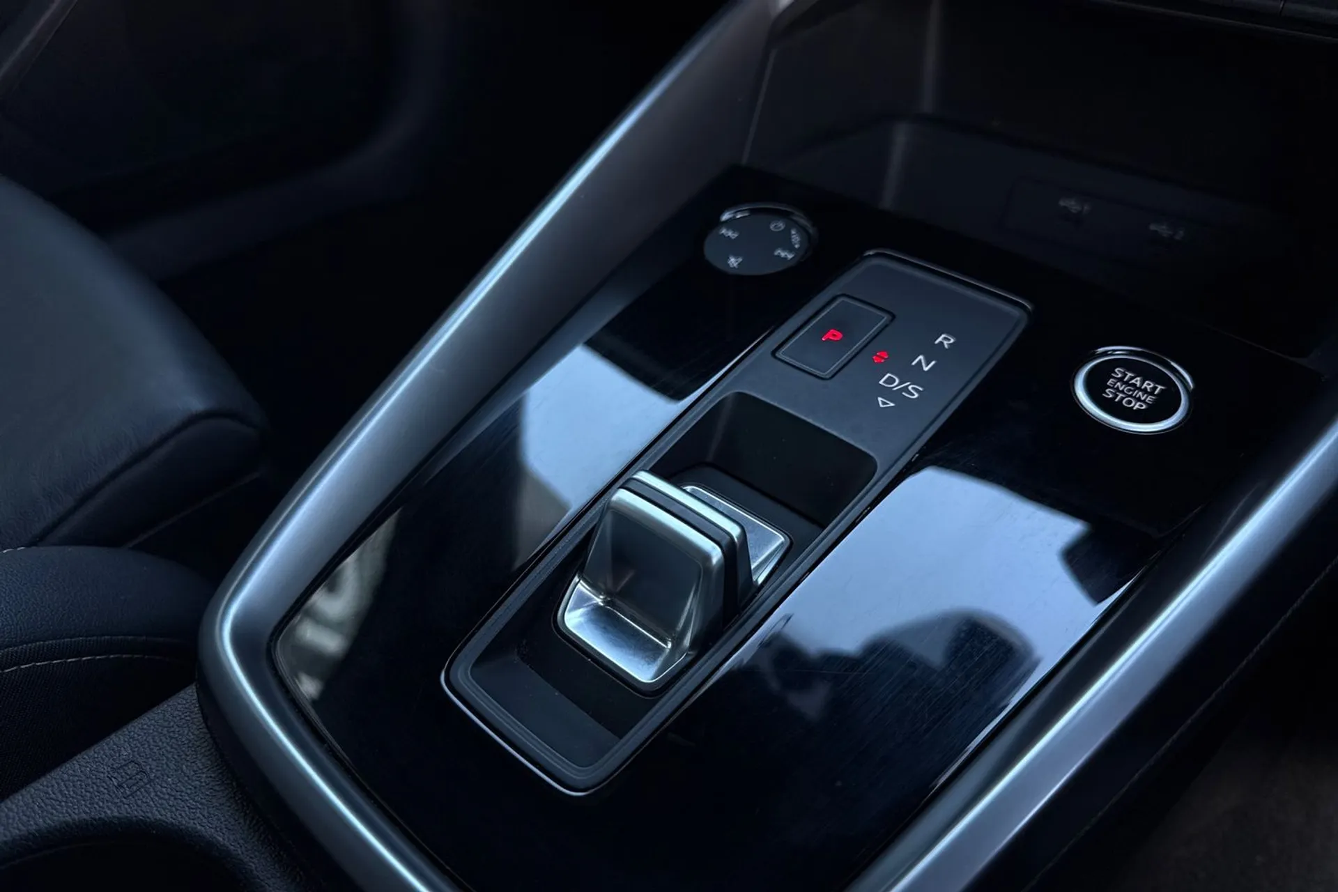 Audi A3 thumbnail image number 9