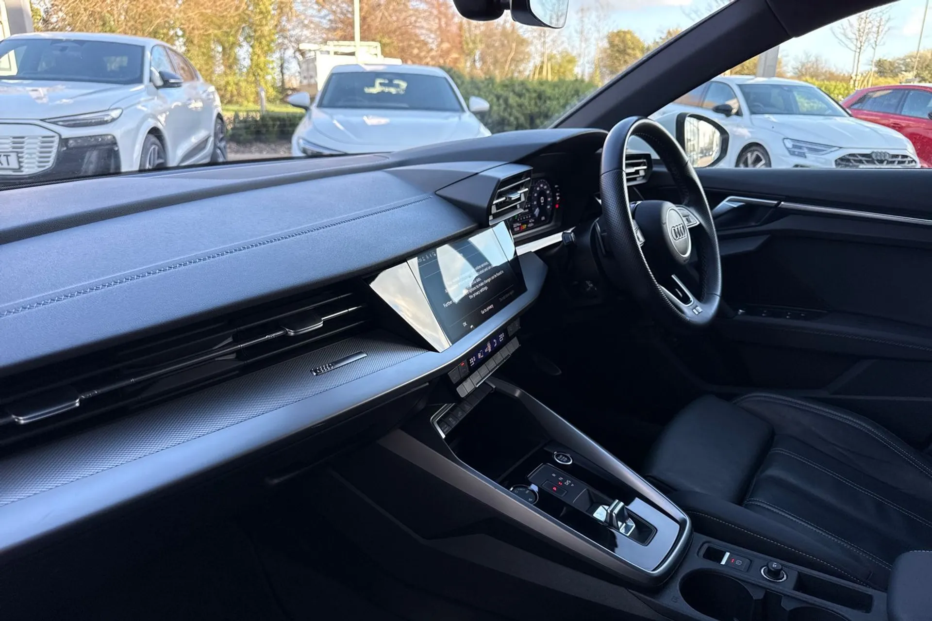 Audi A3 thumbnail image number 28