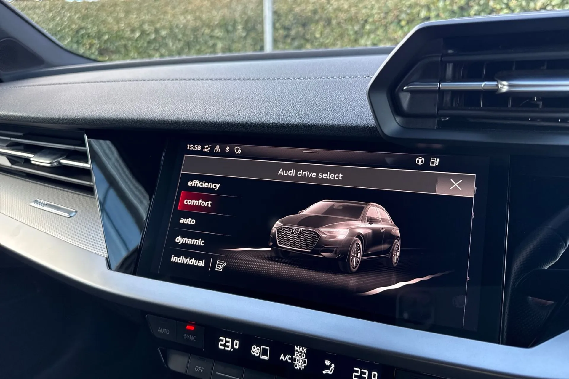 Audi A3 thumbnail image number 21