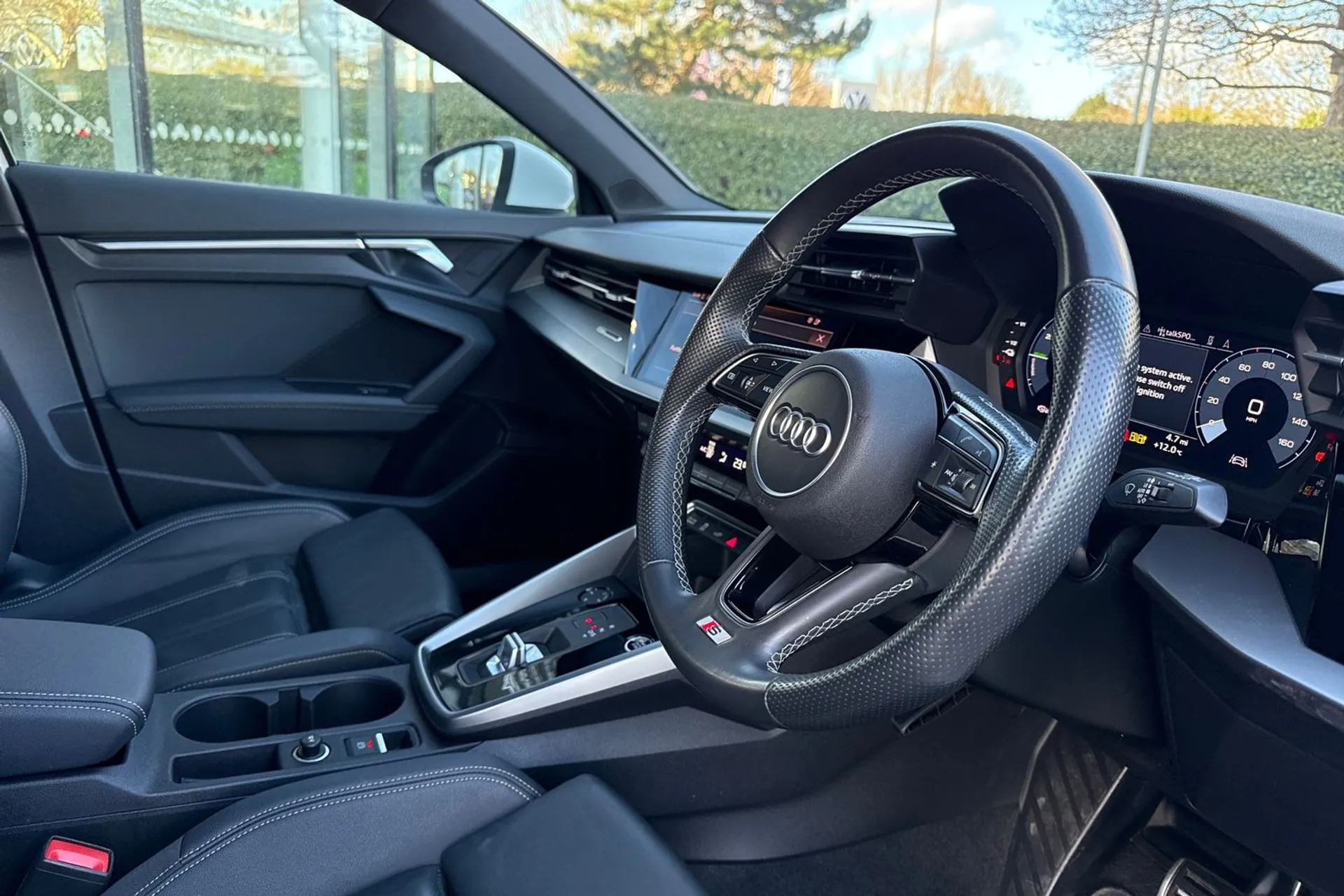 Audi A3 thumbnail image number 38