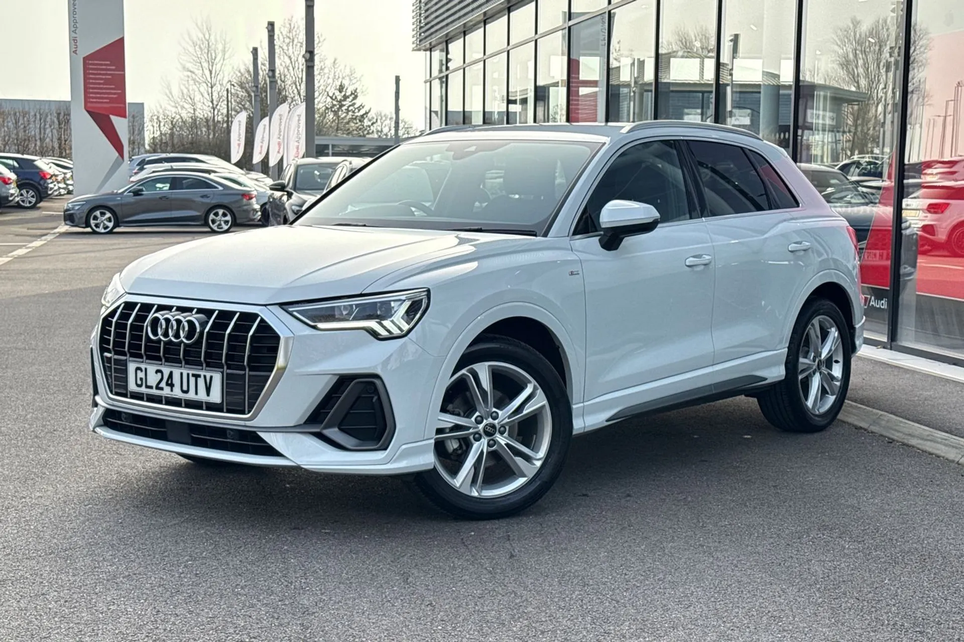 Audi Q3 thumbnail image number 7