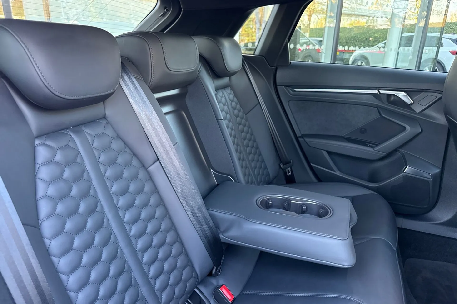 Audi RS3 thumbnail image number 45