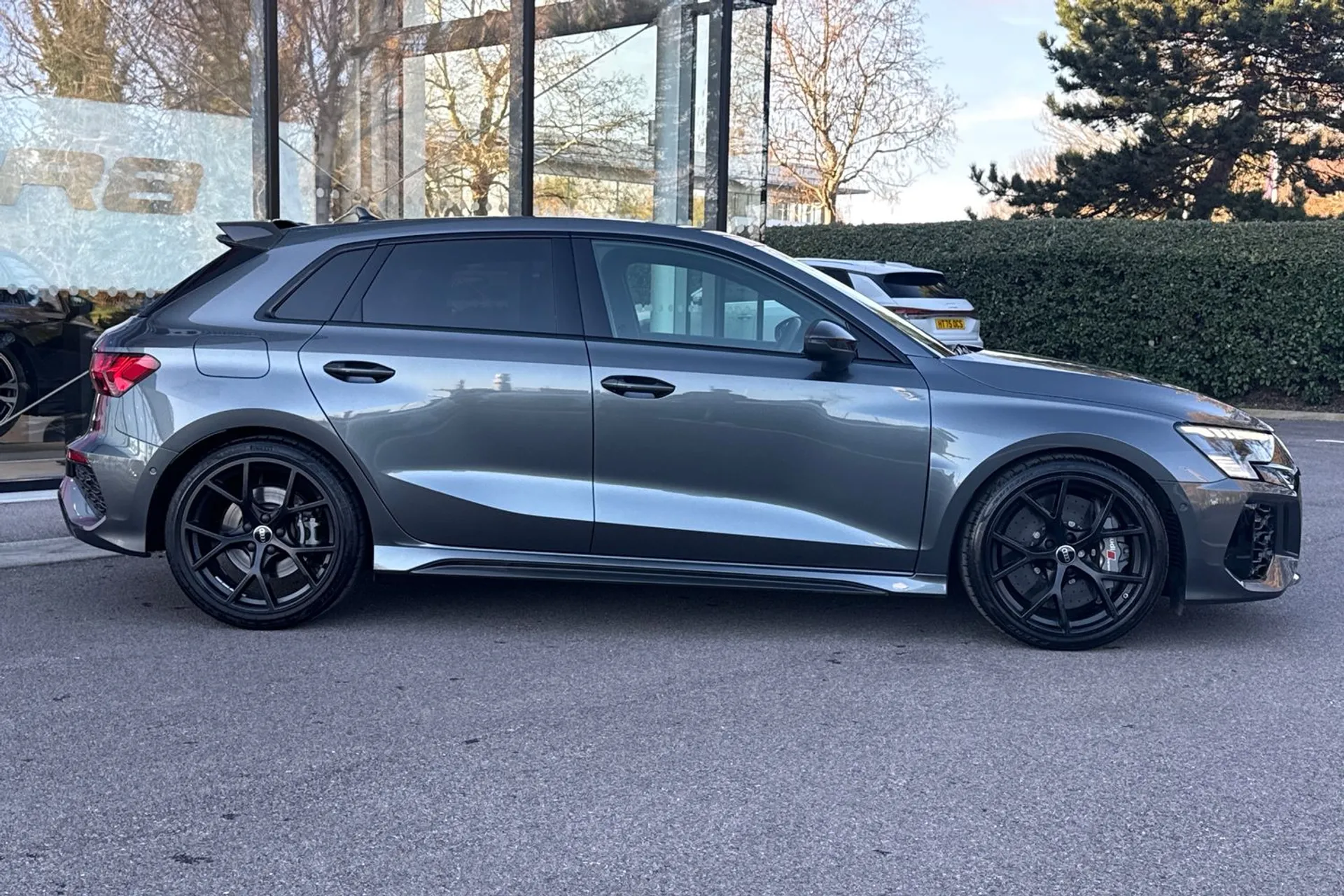 Audi RS3 thumbnail image number 2