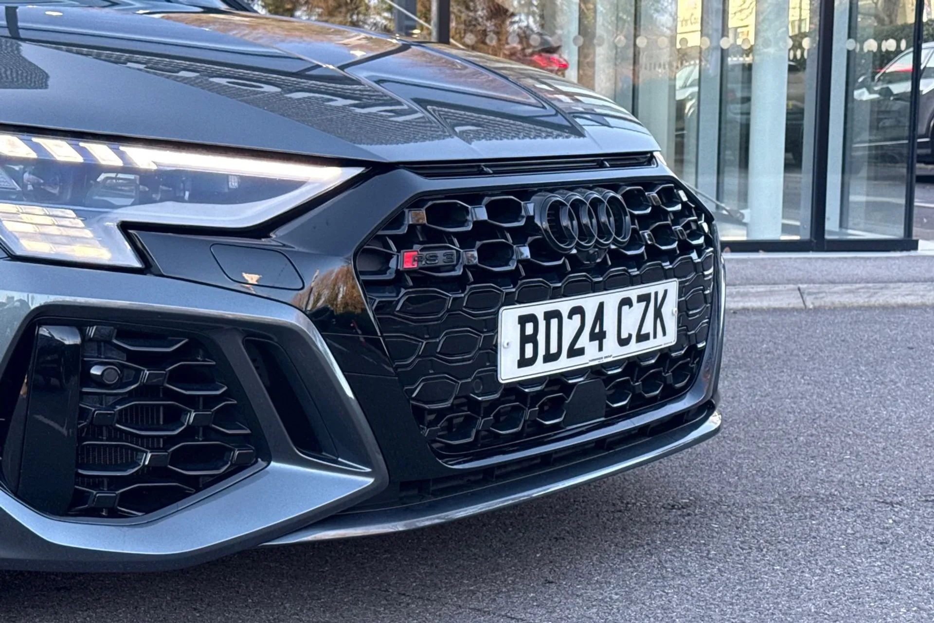 Audi RS3 thumbnail image number 11