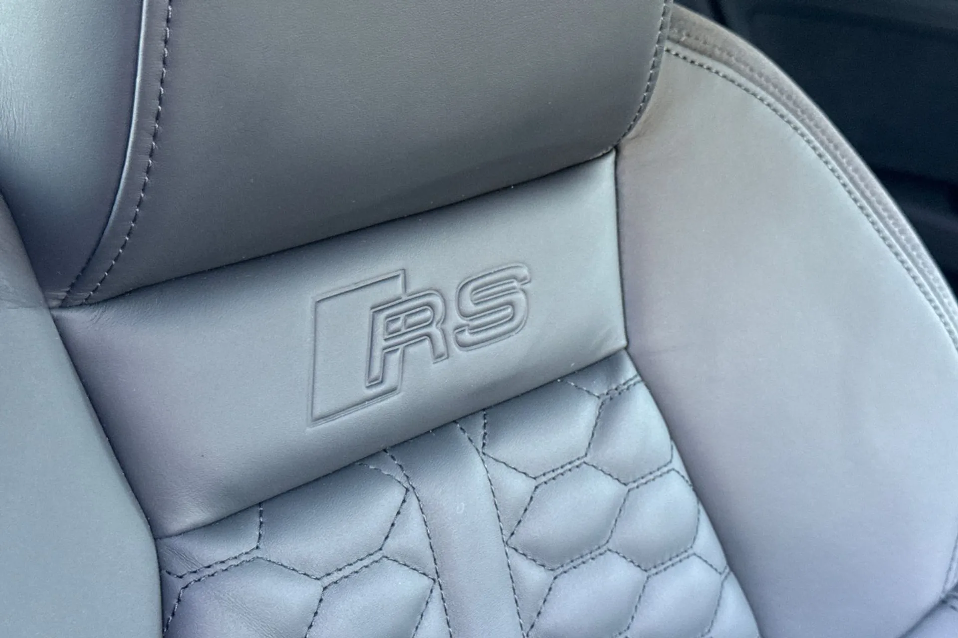 Audi RS3 thumbnail image number 12