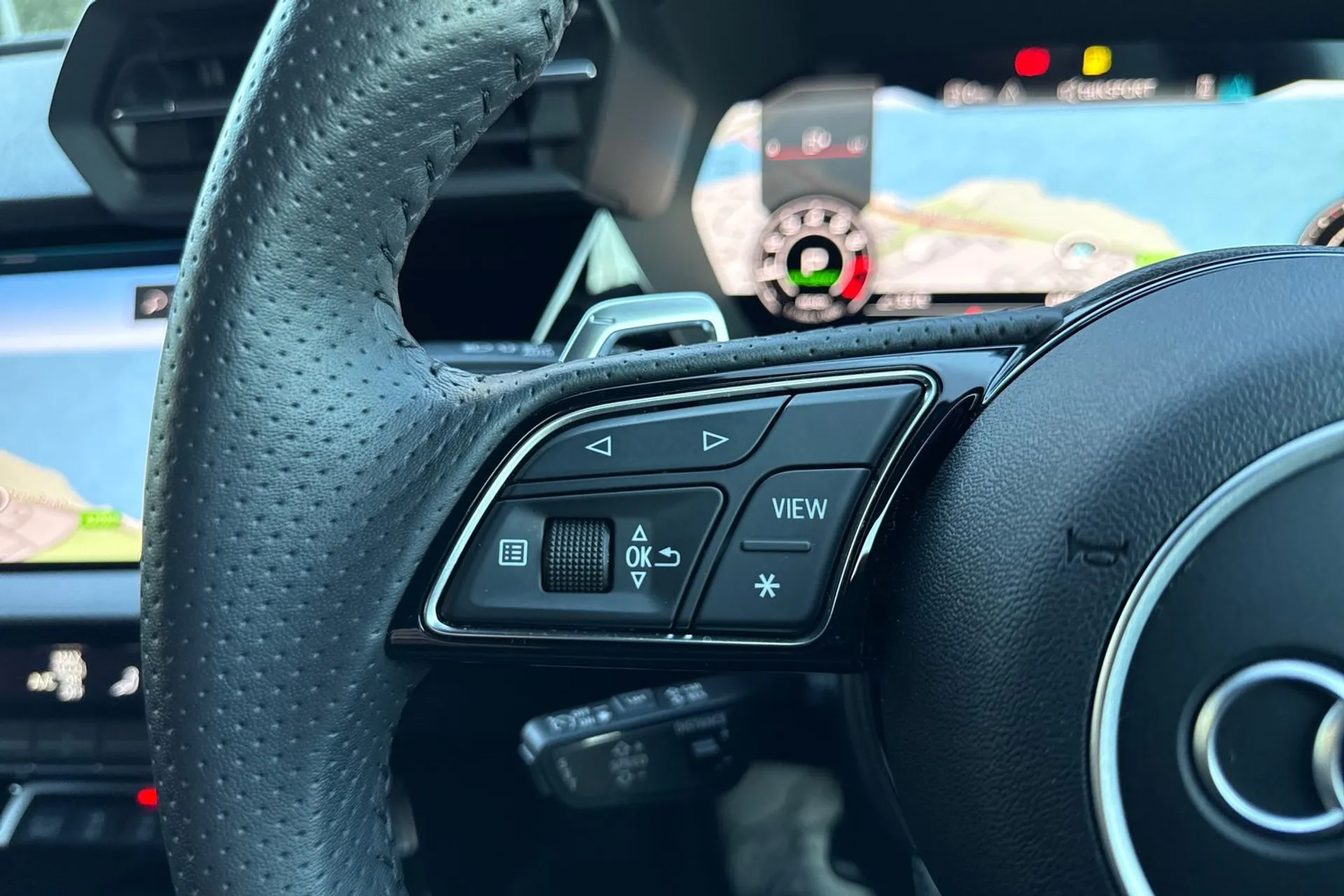 Audi RS3 thumbnail image number 43