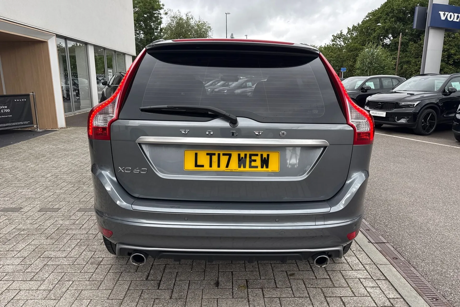 Volvo XC60 thumbnail image number 8