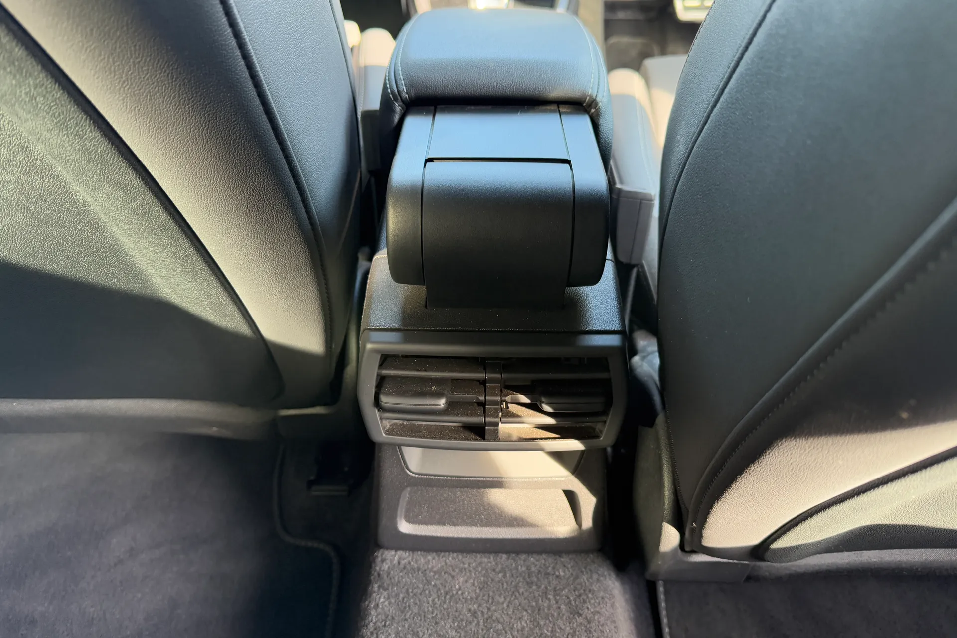 Audi A3 thumbnail image number 18