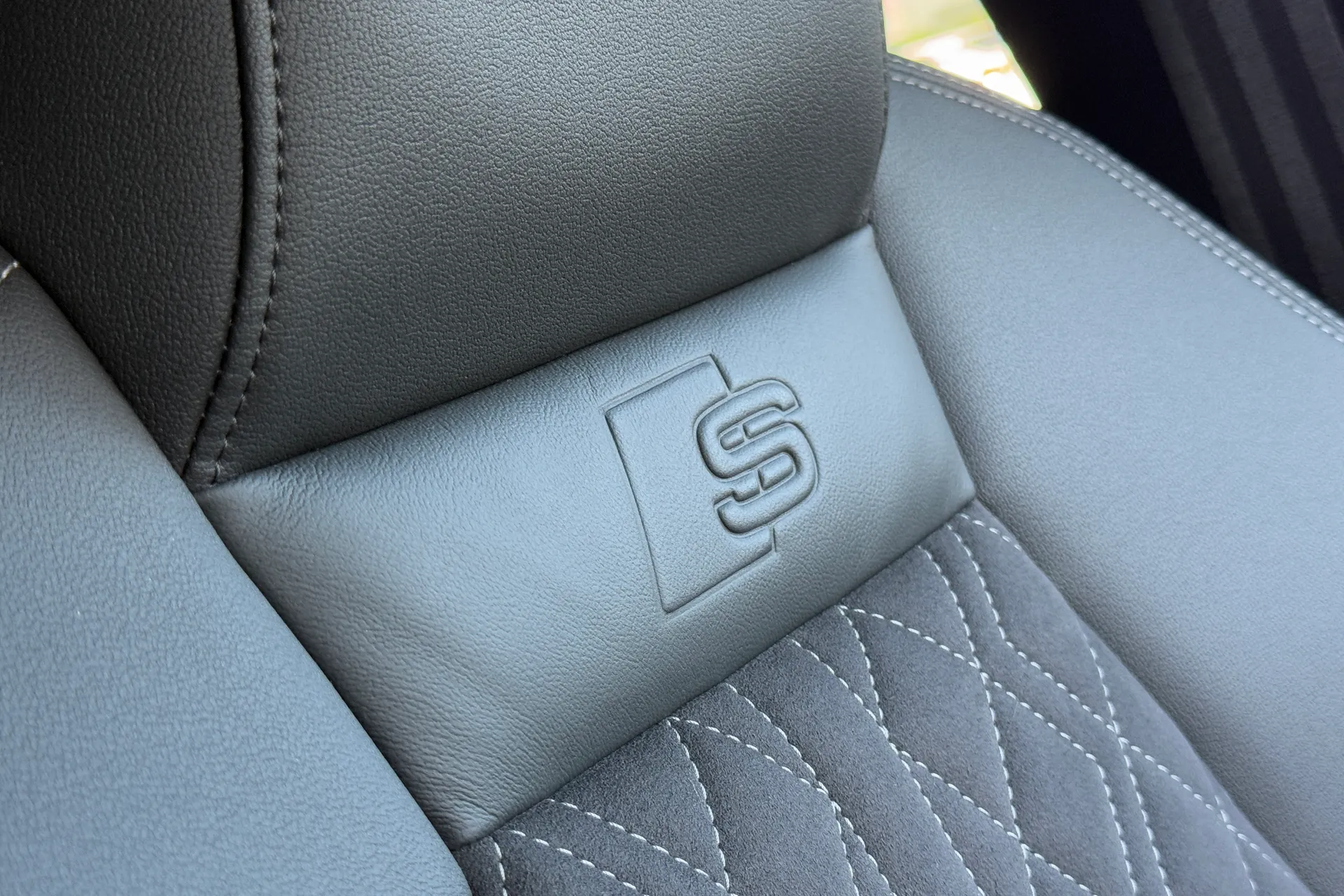 Audi A3 thumbnail image number 52