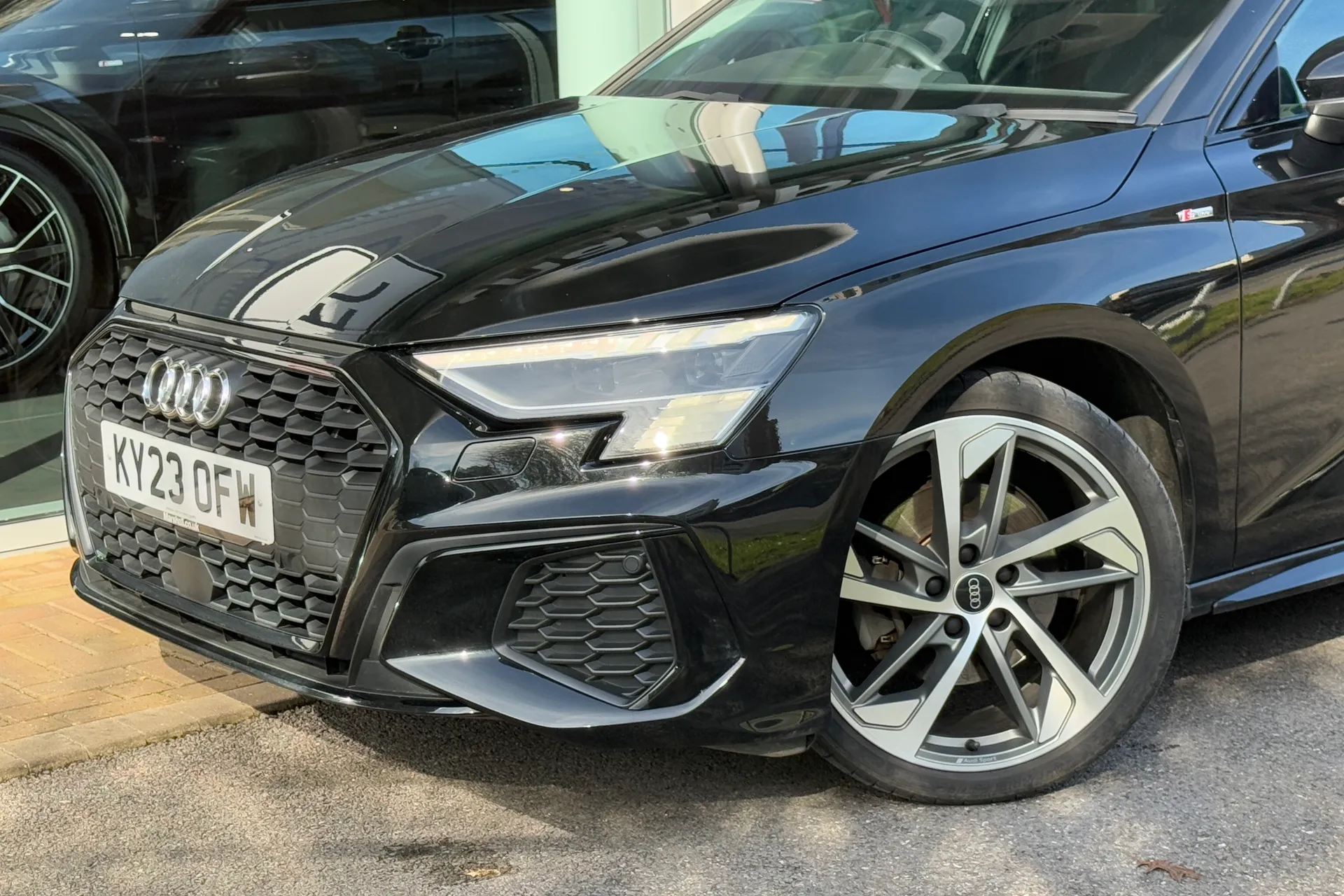 Audi A3 thumbnail image number 36