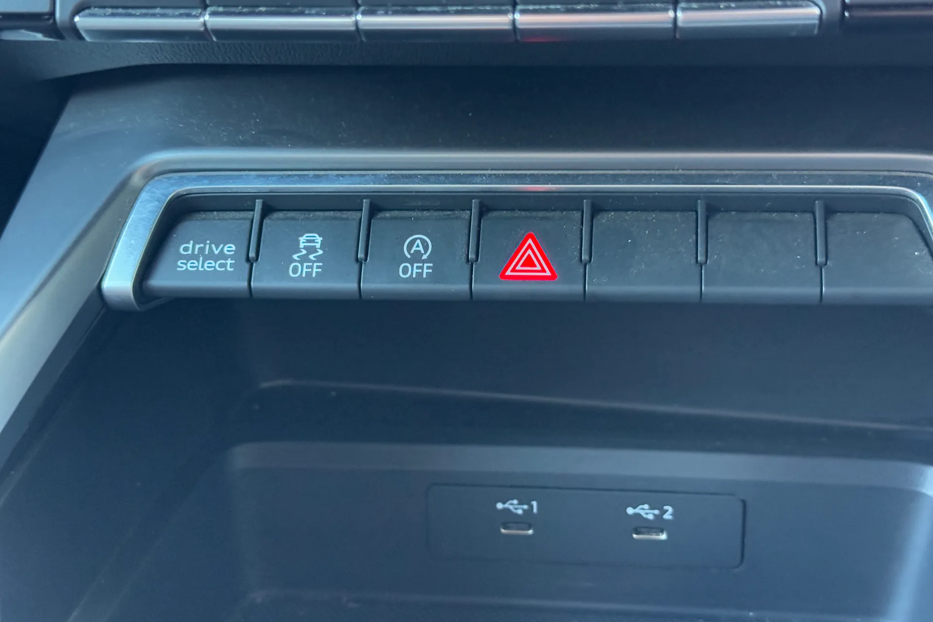 Audi A3 thumbnail image number 48