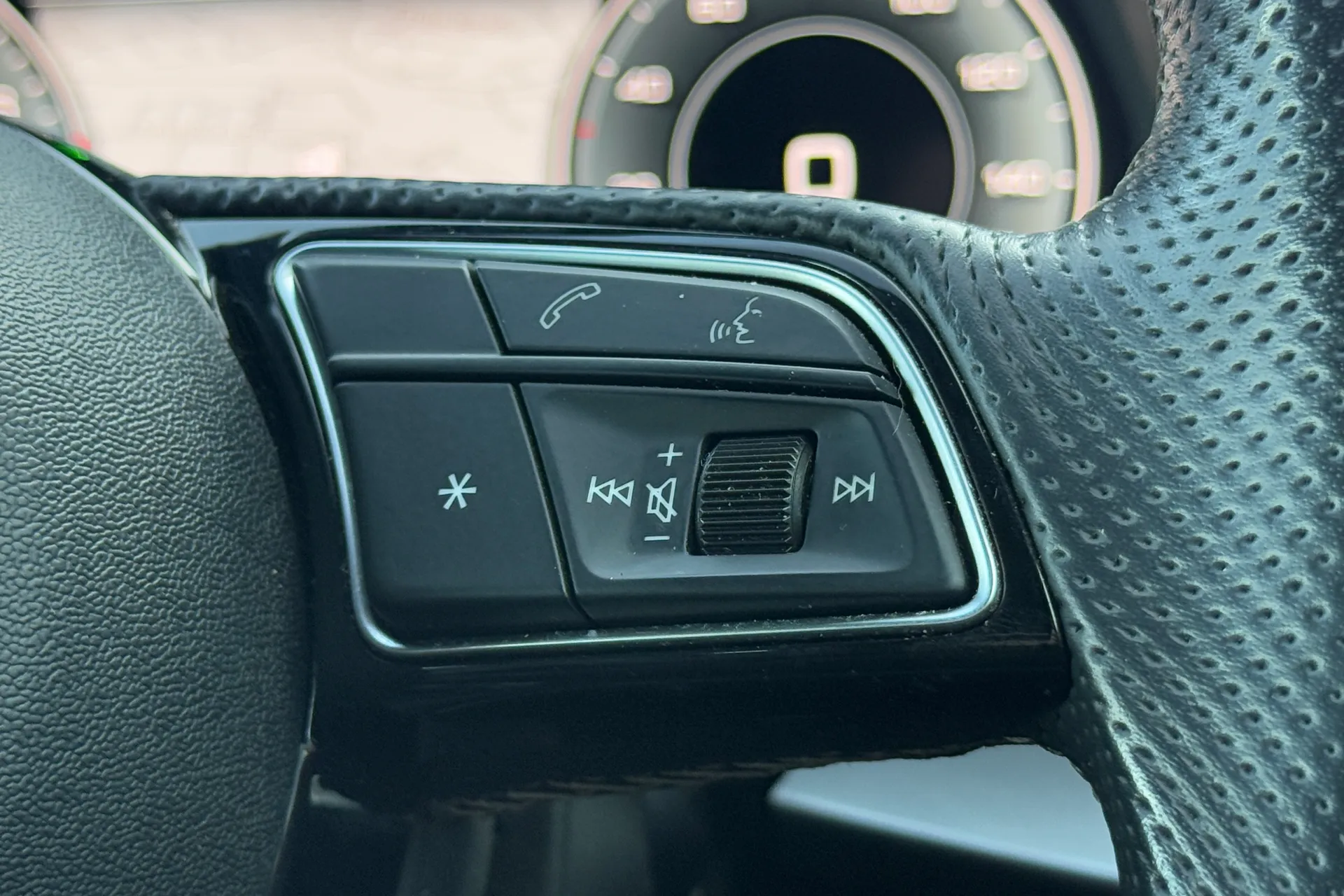 Audi A3 thumbnail image number 56