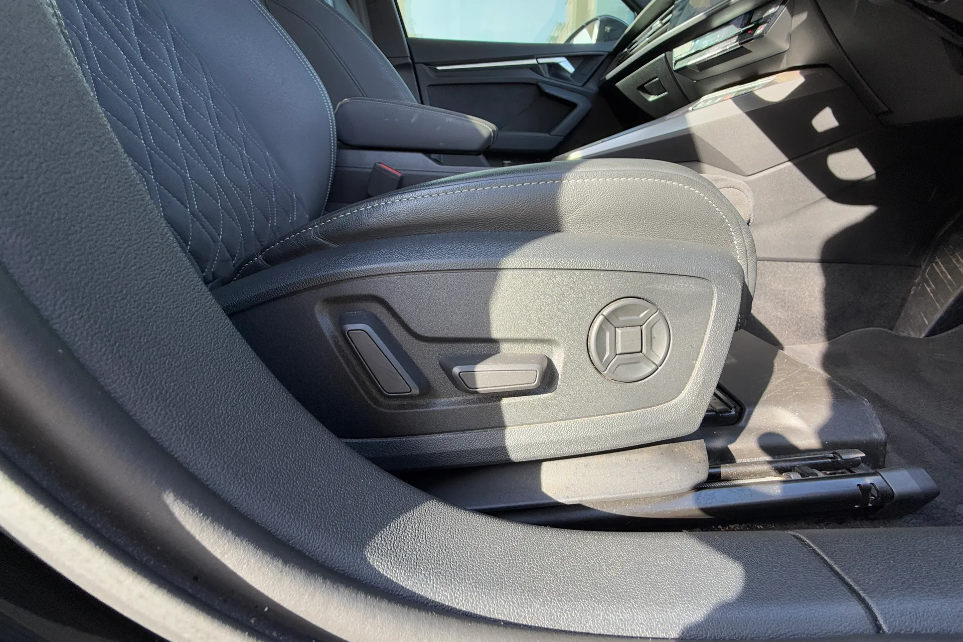 Audi A3 thumbnail image number 5