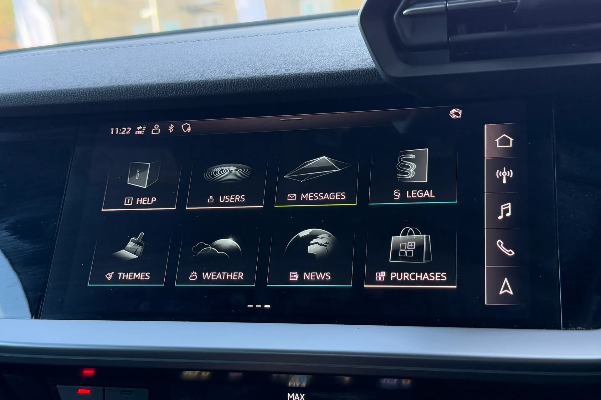 Audi A3 thumbnail image number 43