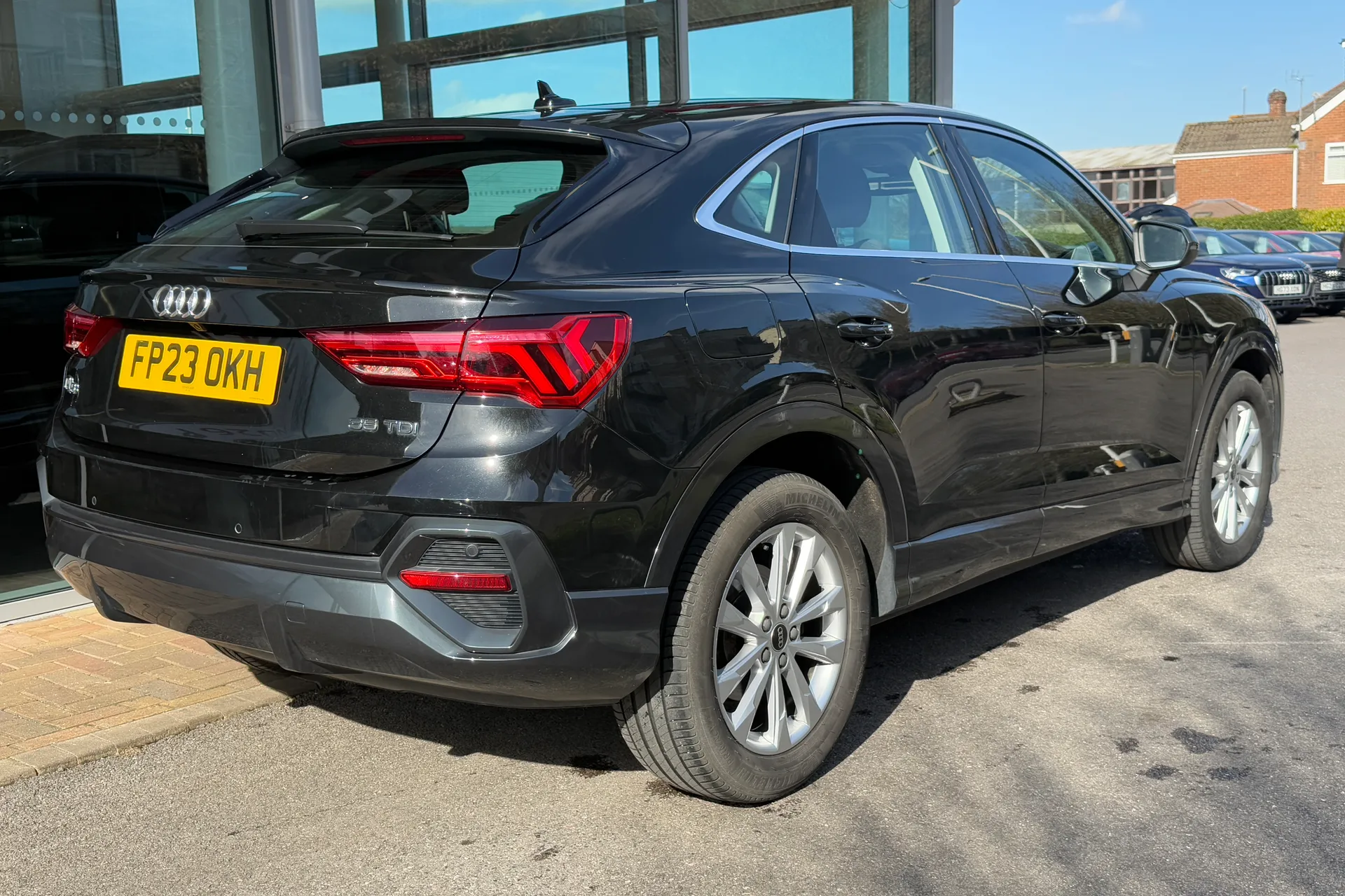 Audi Q3 thumbnail image number 51