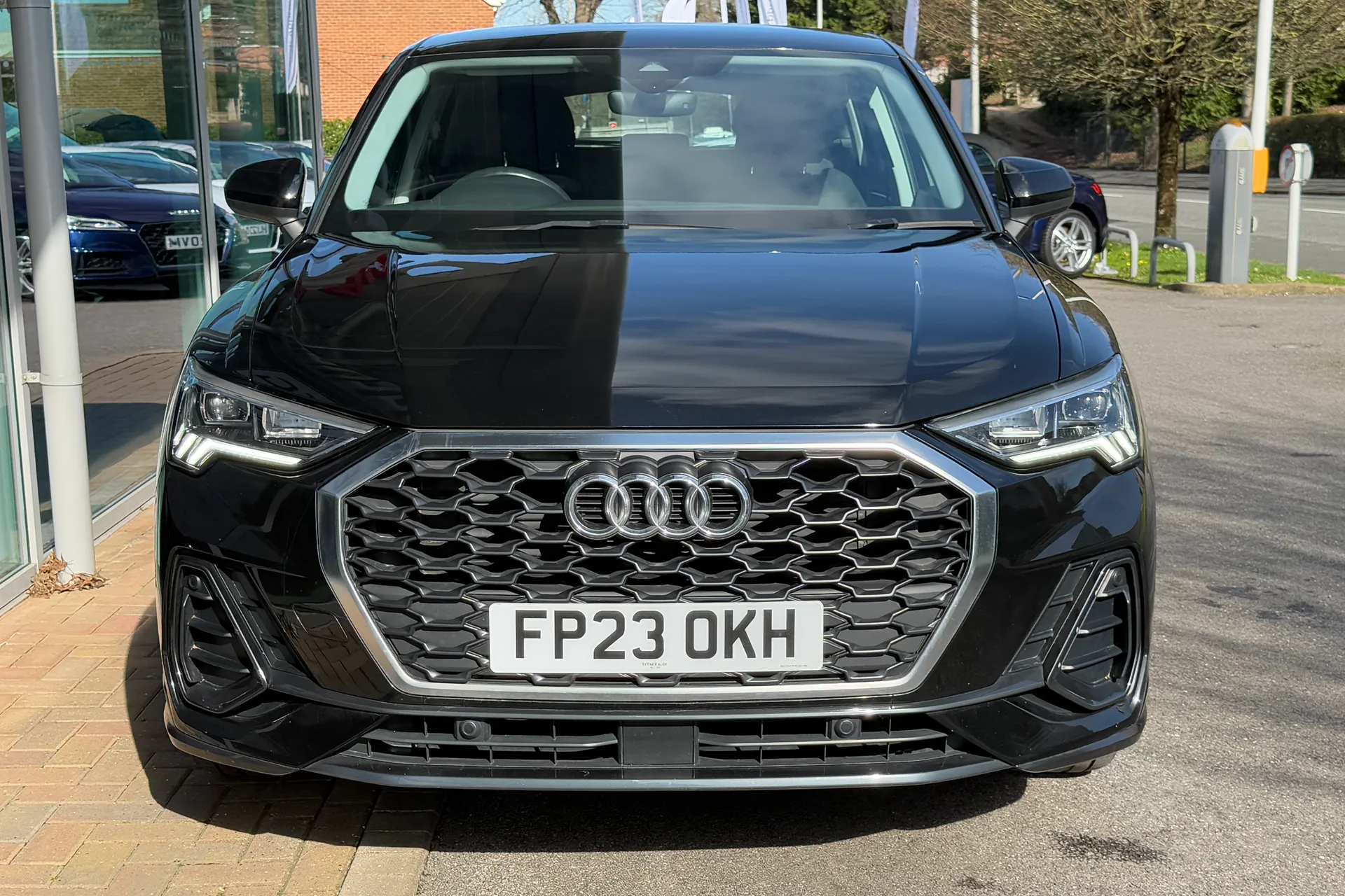 Audi Q3 thumbnail image number 48