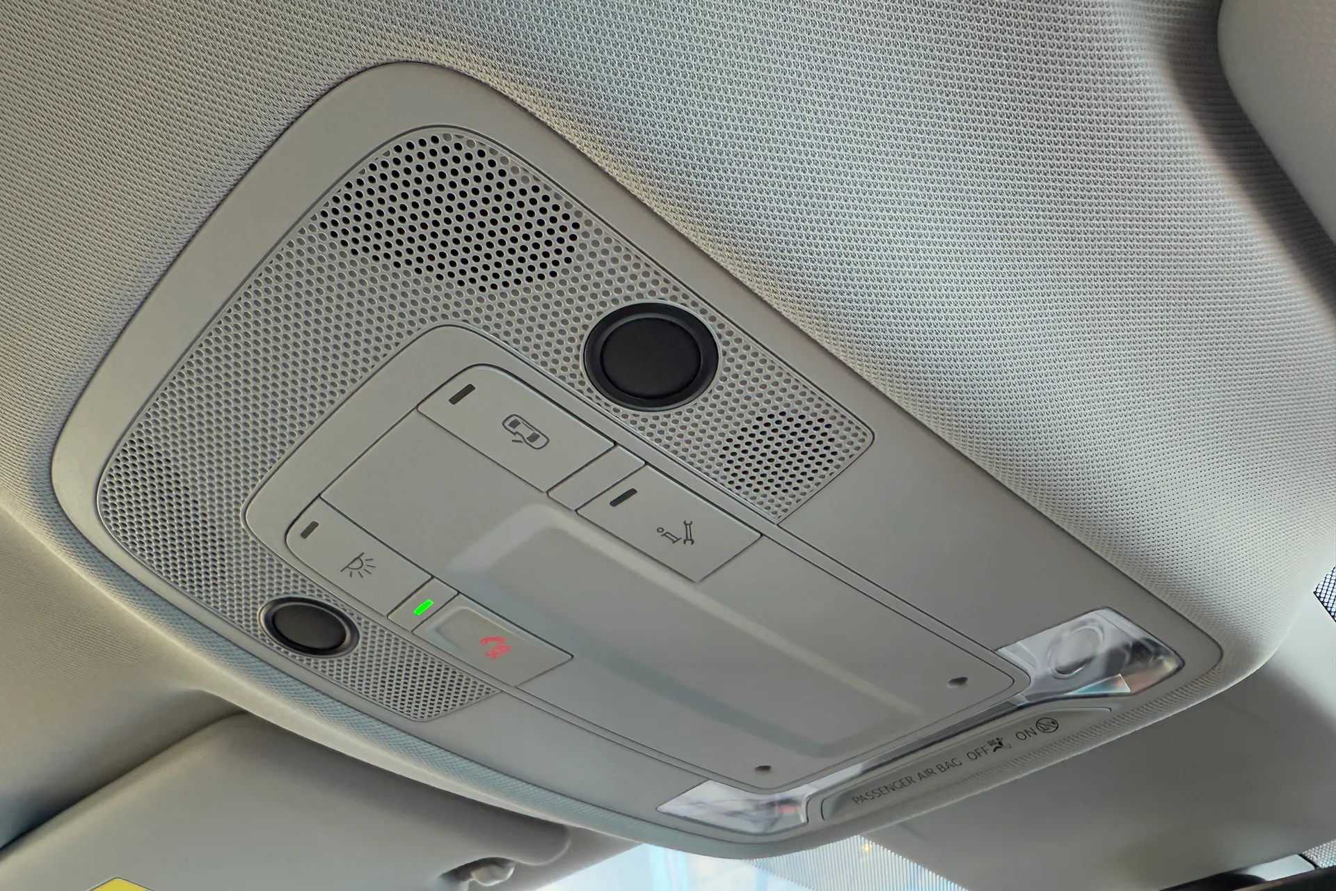 Audi Q3 thumbnail image number 27