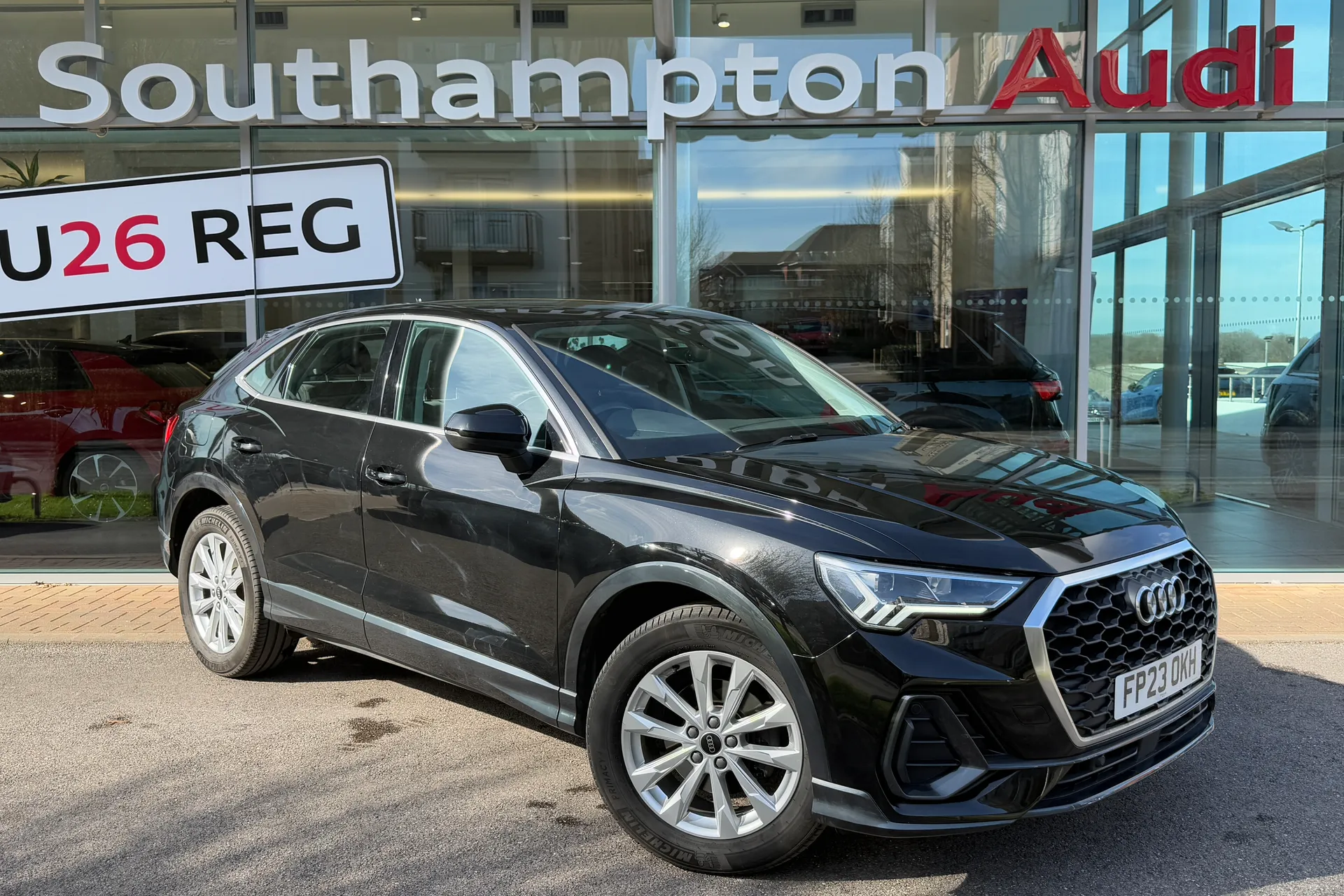 Audi Q3 thumbnail image number 52