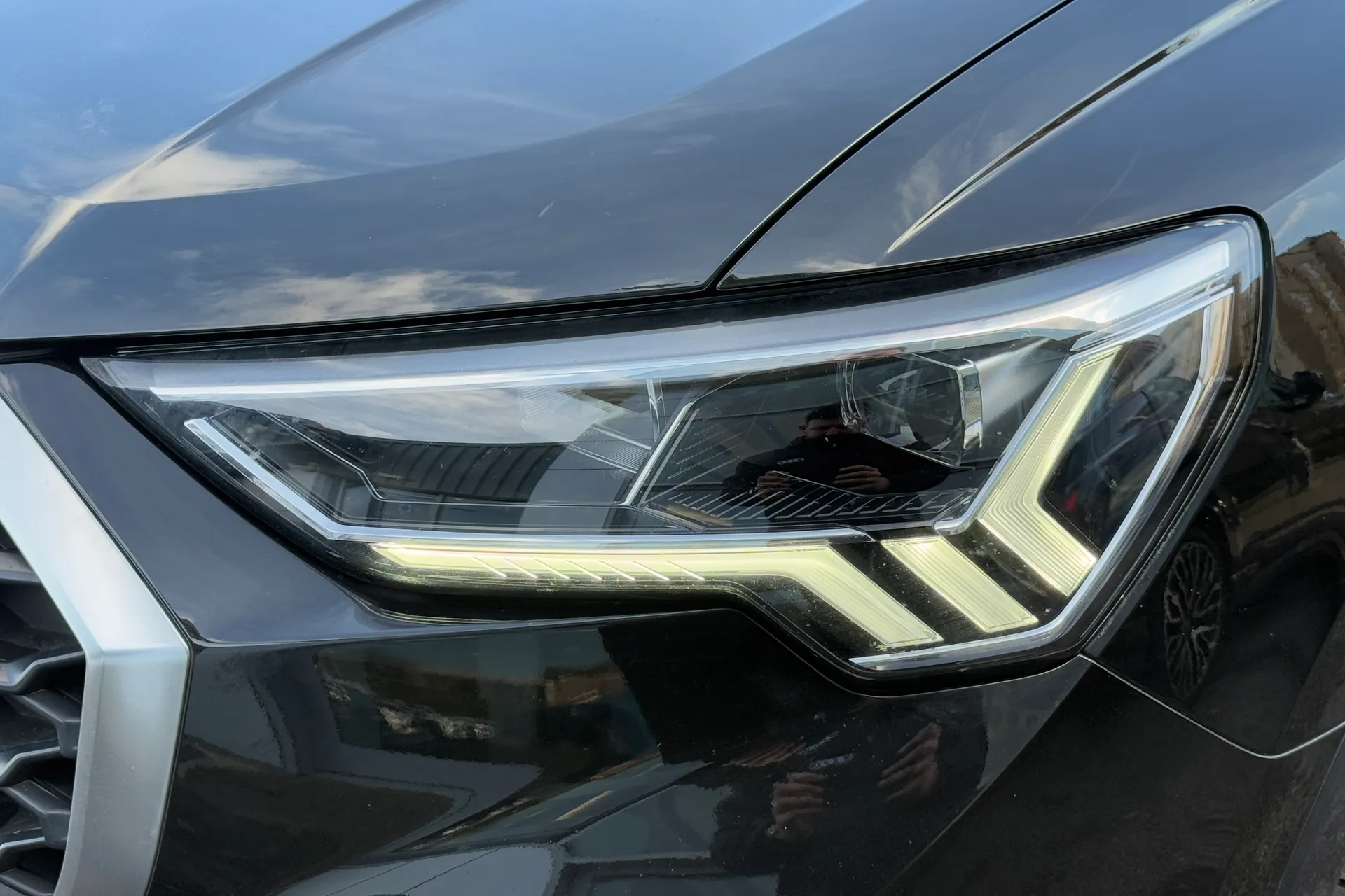 Audi Q3 thumbnail image number 45