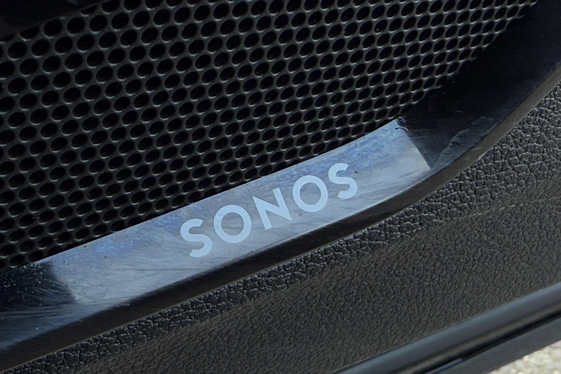 Audi Q3 thumbnail image number 6