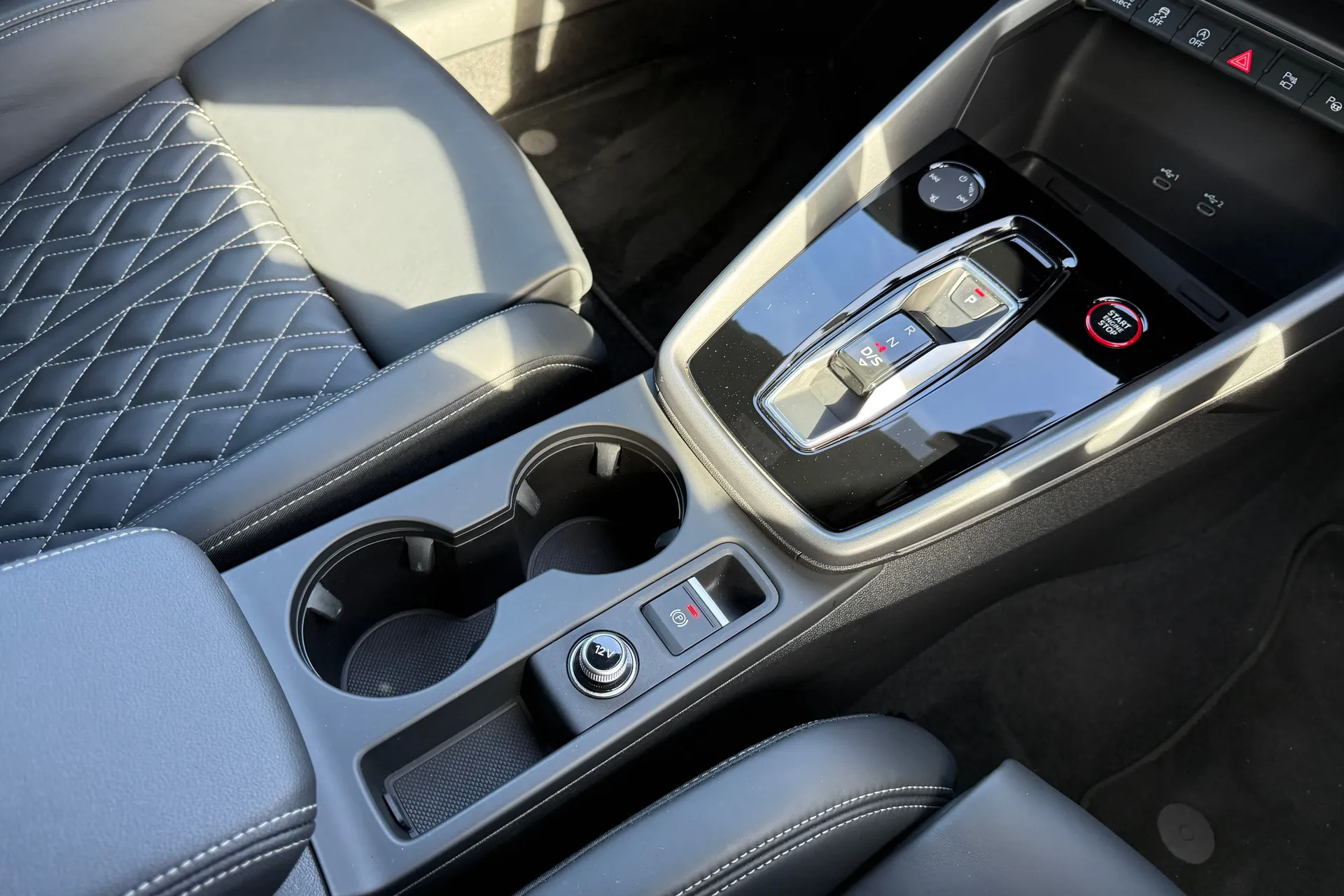 Audi A3 thumbnail image number 48