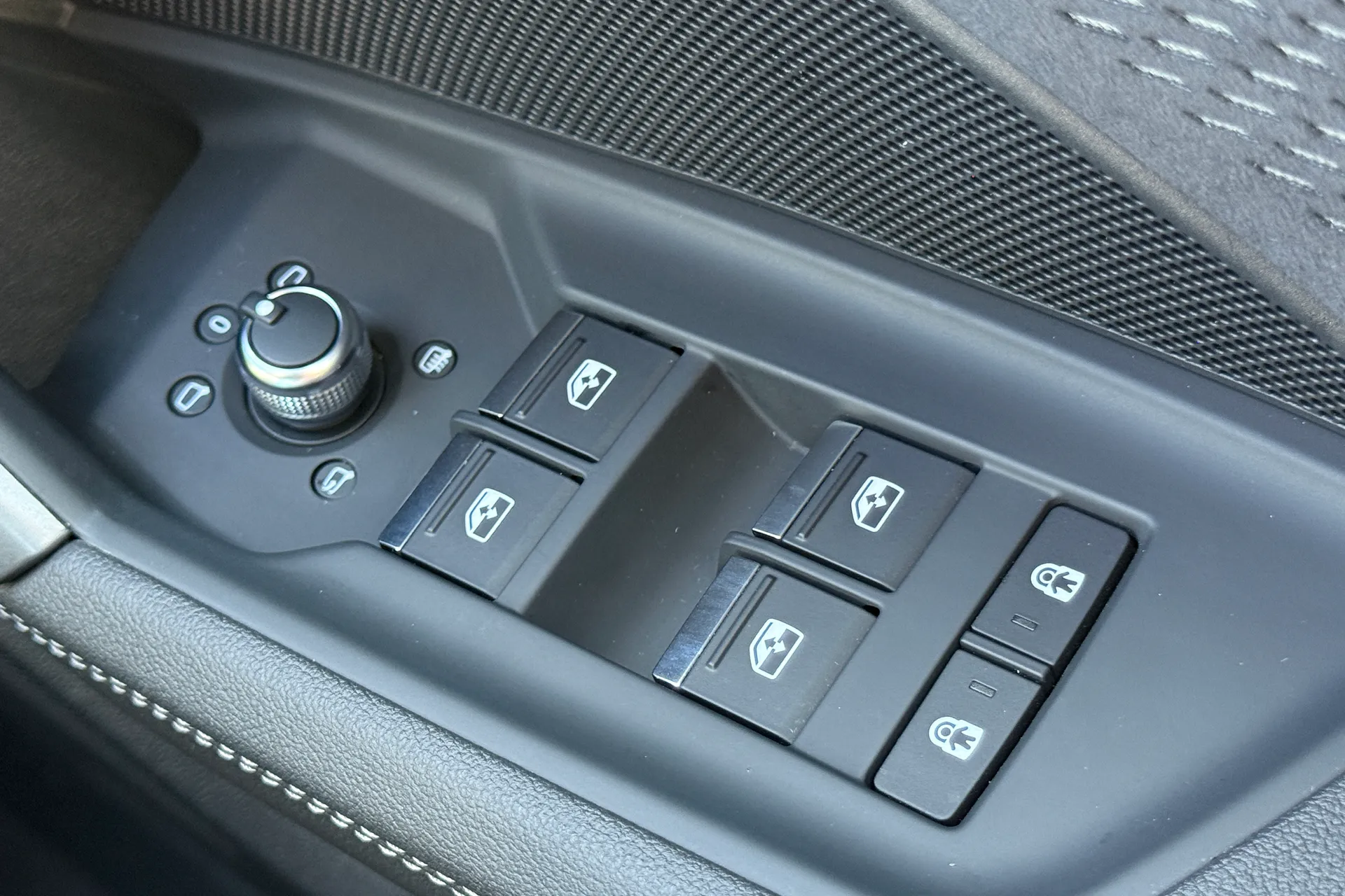 Audi A3 thumbnail image number 25