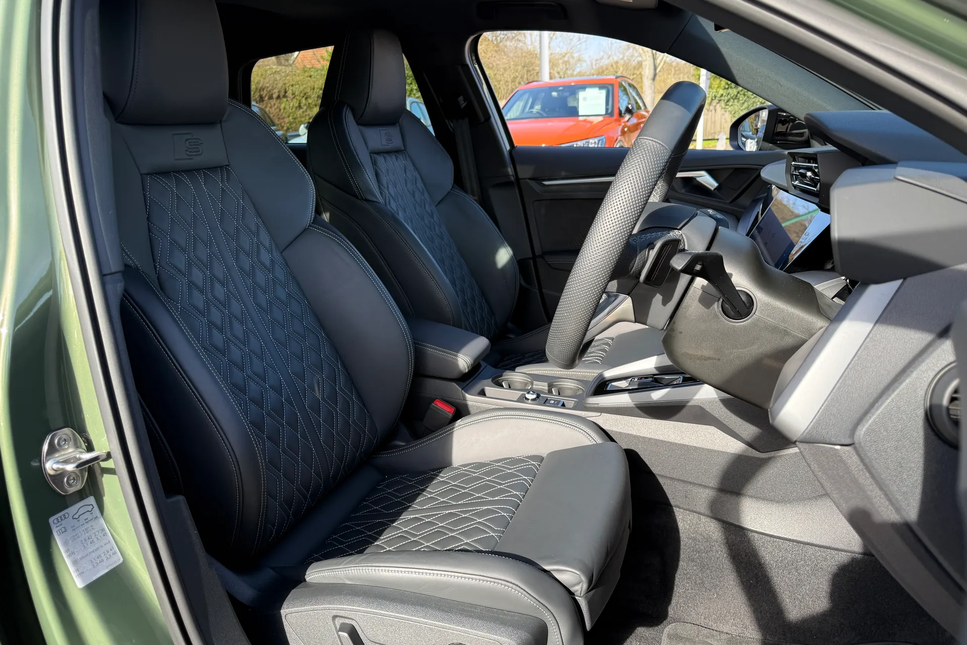 Audi A3 thumbnail image number 32