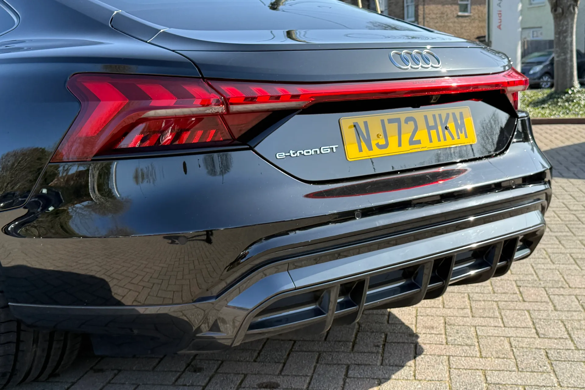 Audi e-tron GT thumbnail image number 50