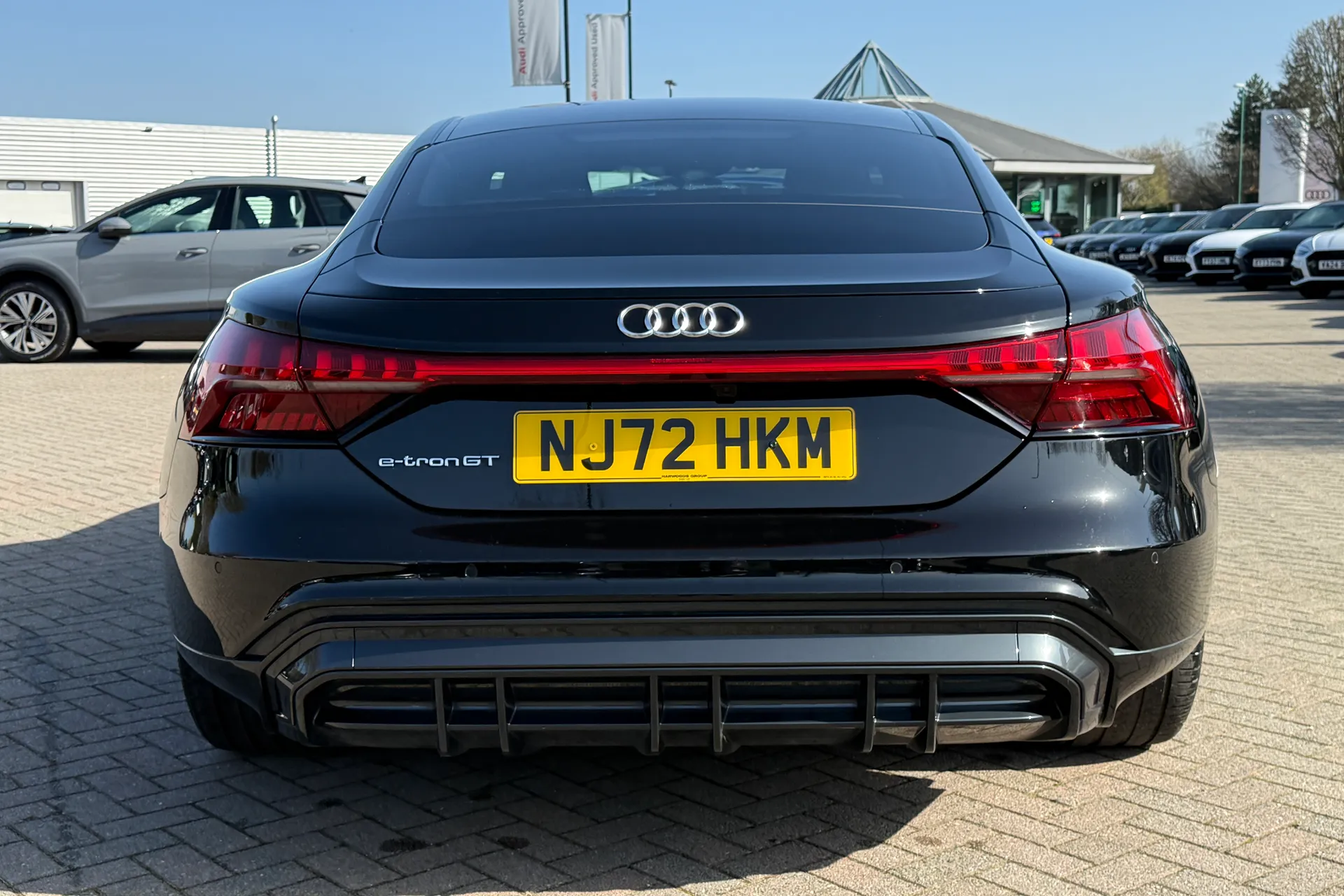 Audi e-tron GT thumbnail image number 31