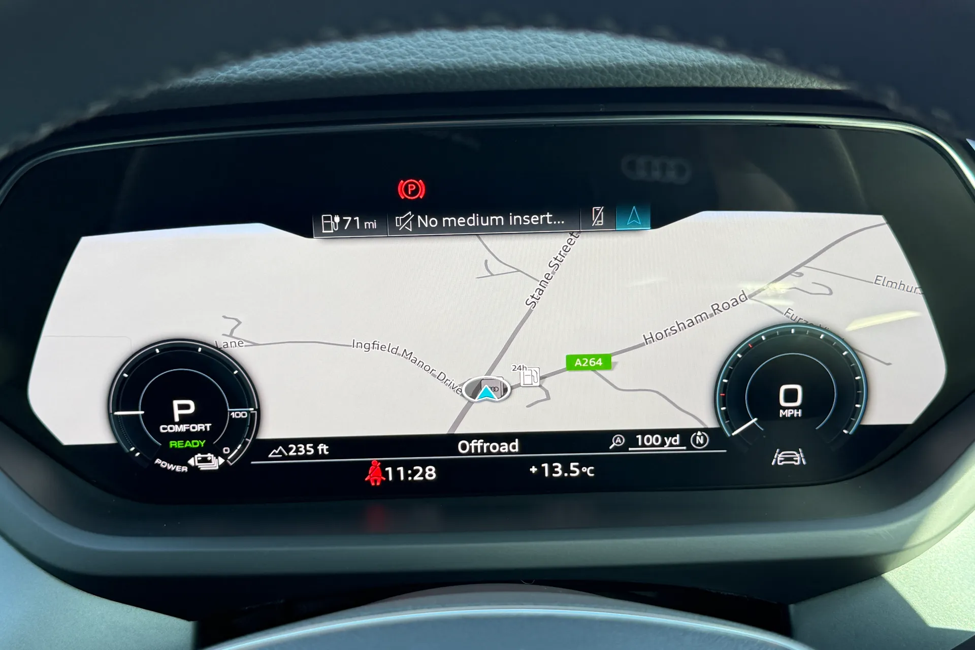 Audi e-tron GT thumbnail image number 12